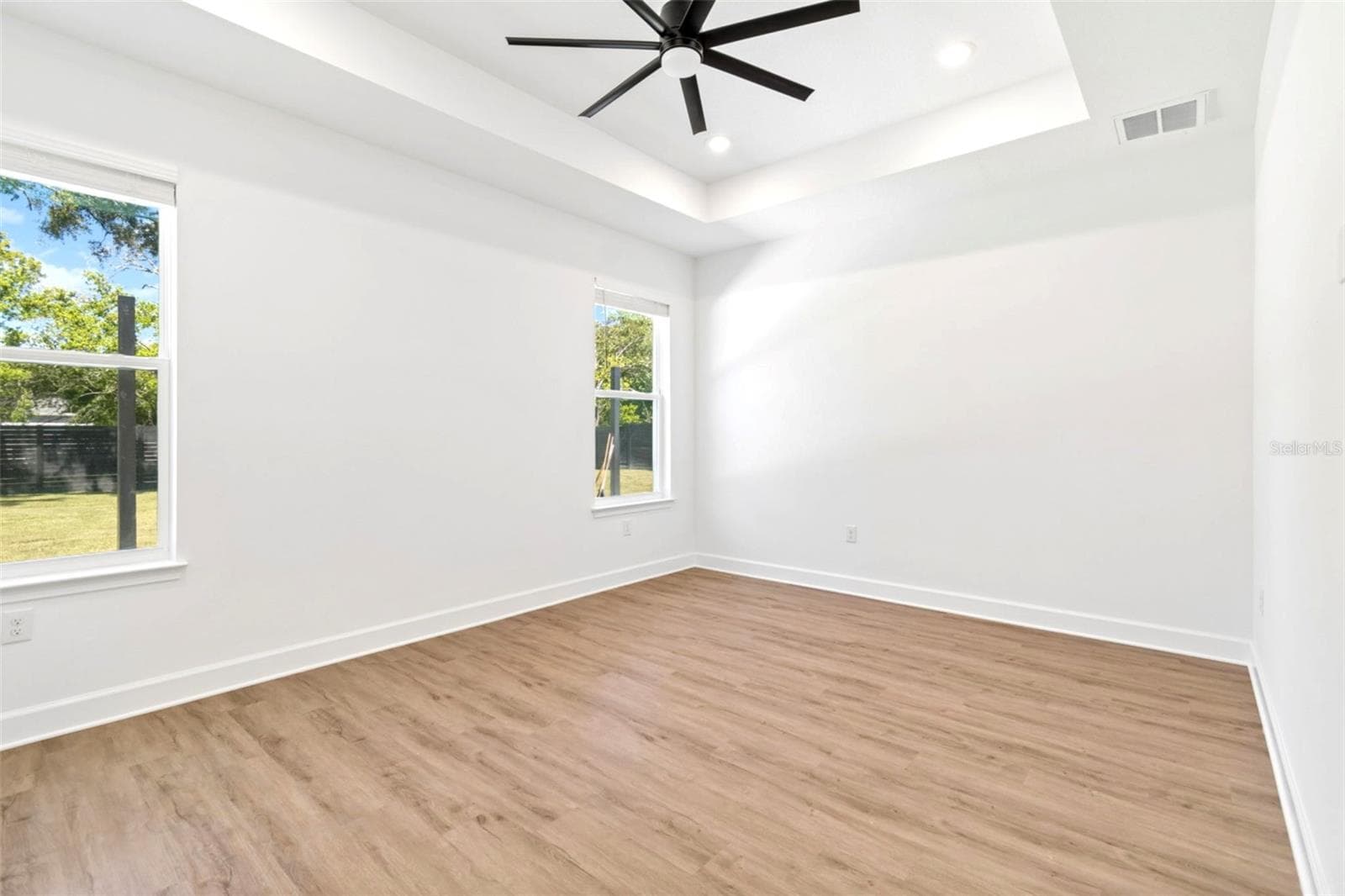 Single Family Residence at 12326 DEEP CREEK DR, SPRING HILL, photo 15 of 73