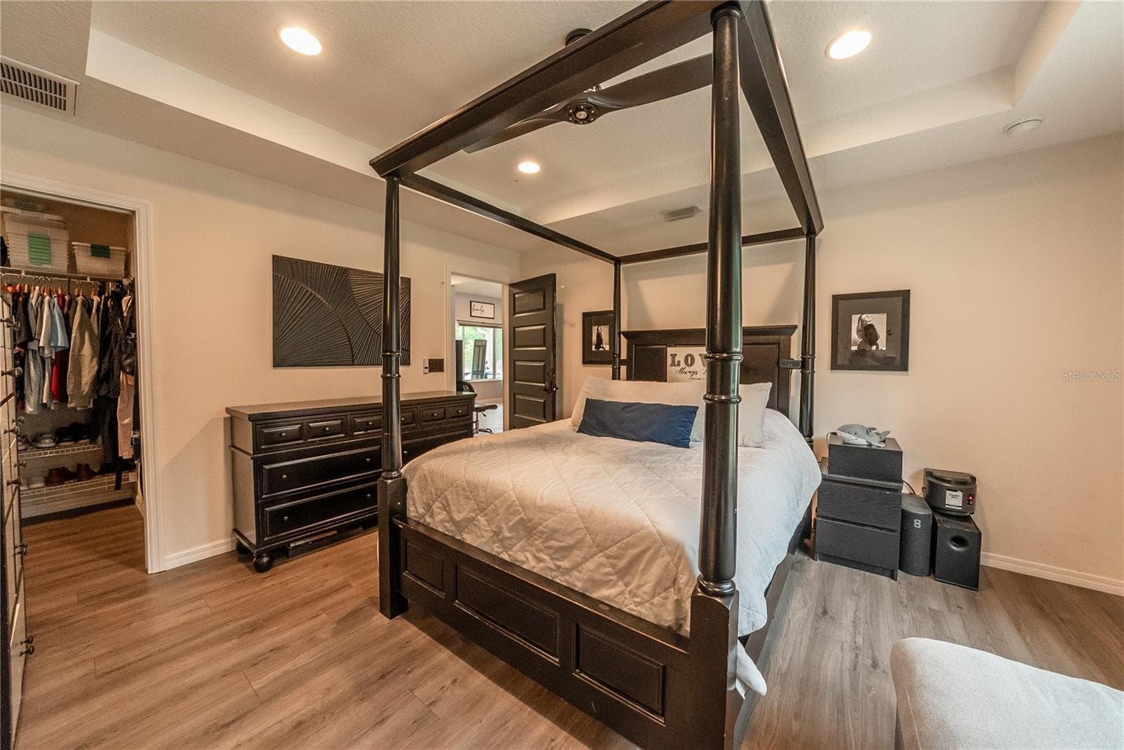 Single Family Residence at 126 LOCUST RADL, OCALA, photo 14 of 29