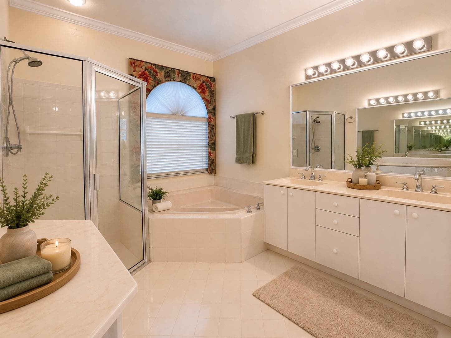 Ensuite Bathroom - 6468 NW FRIENDLY CIR, PORT ST LUCIE