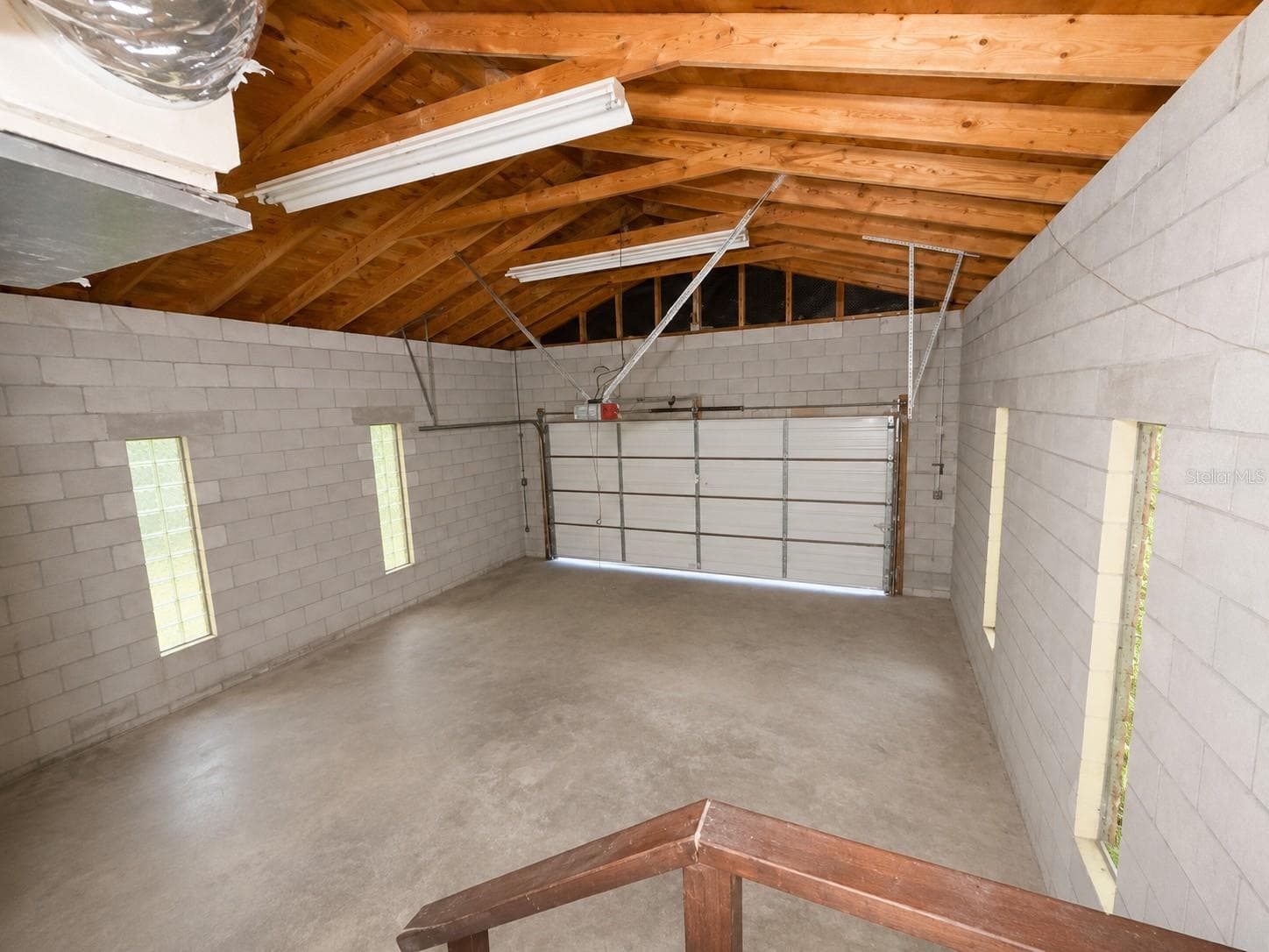 Single Family Residence at 217 PLUMOSA RD, DEBARY, photo 10 of 13