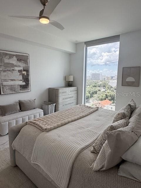 Condominium at 777 3RD AVE N #1007, ST PETERSBURG, photo 16 of 34