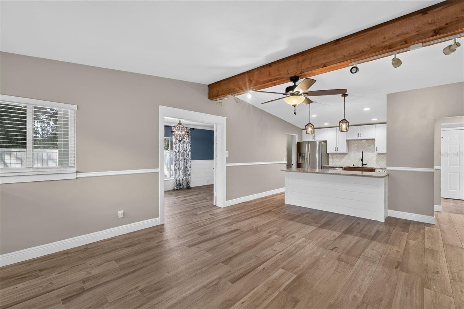 Single Family Residence at 2434 TRACE AVE, BELLE ISLE, photo 8 of 35