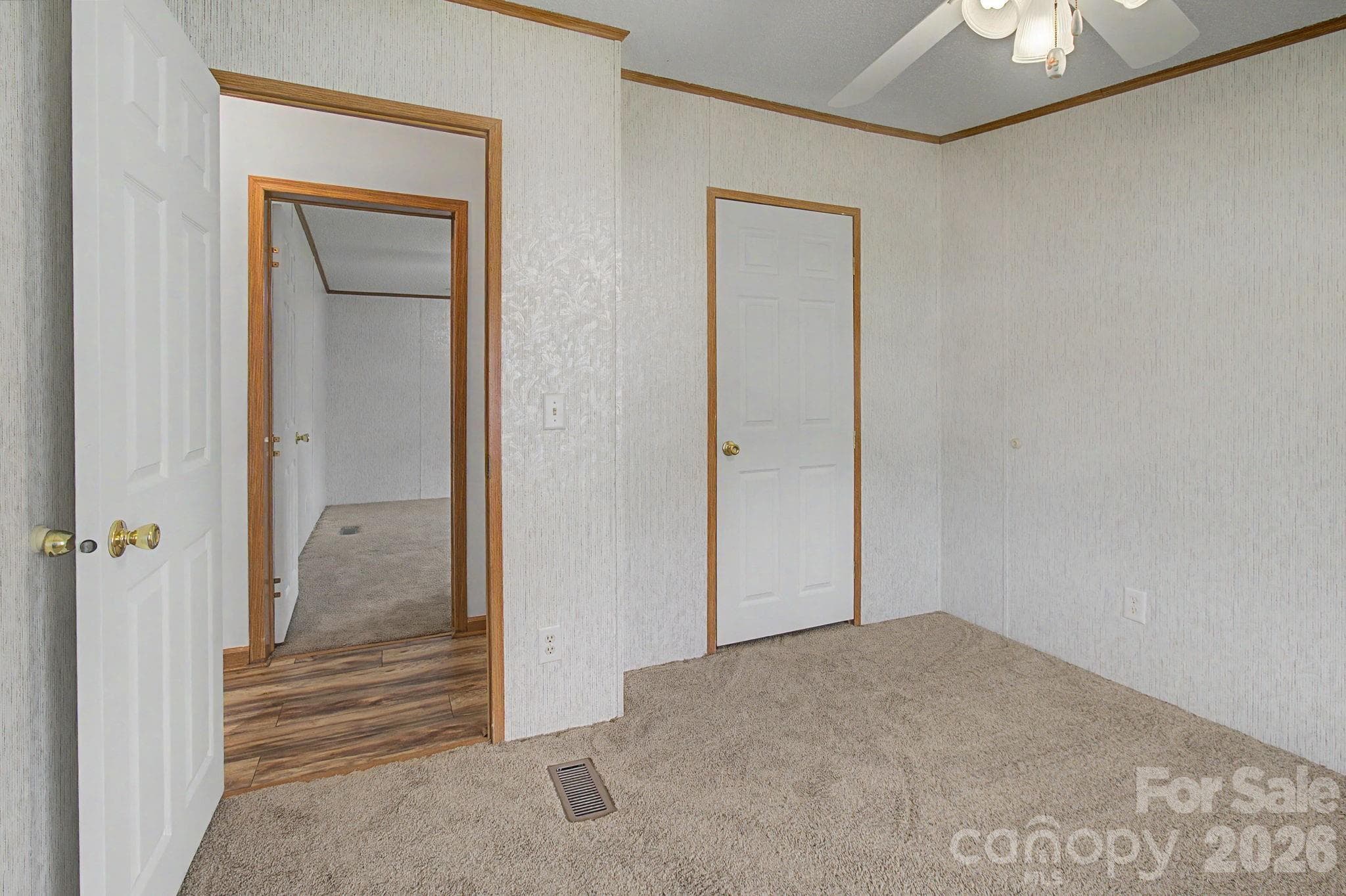 Flexibility for guests, hobbies - 204 Red Birch Court, Hendersonville