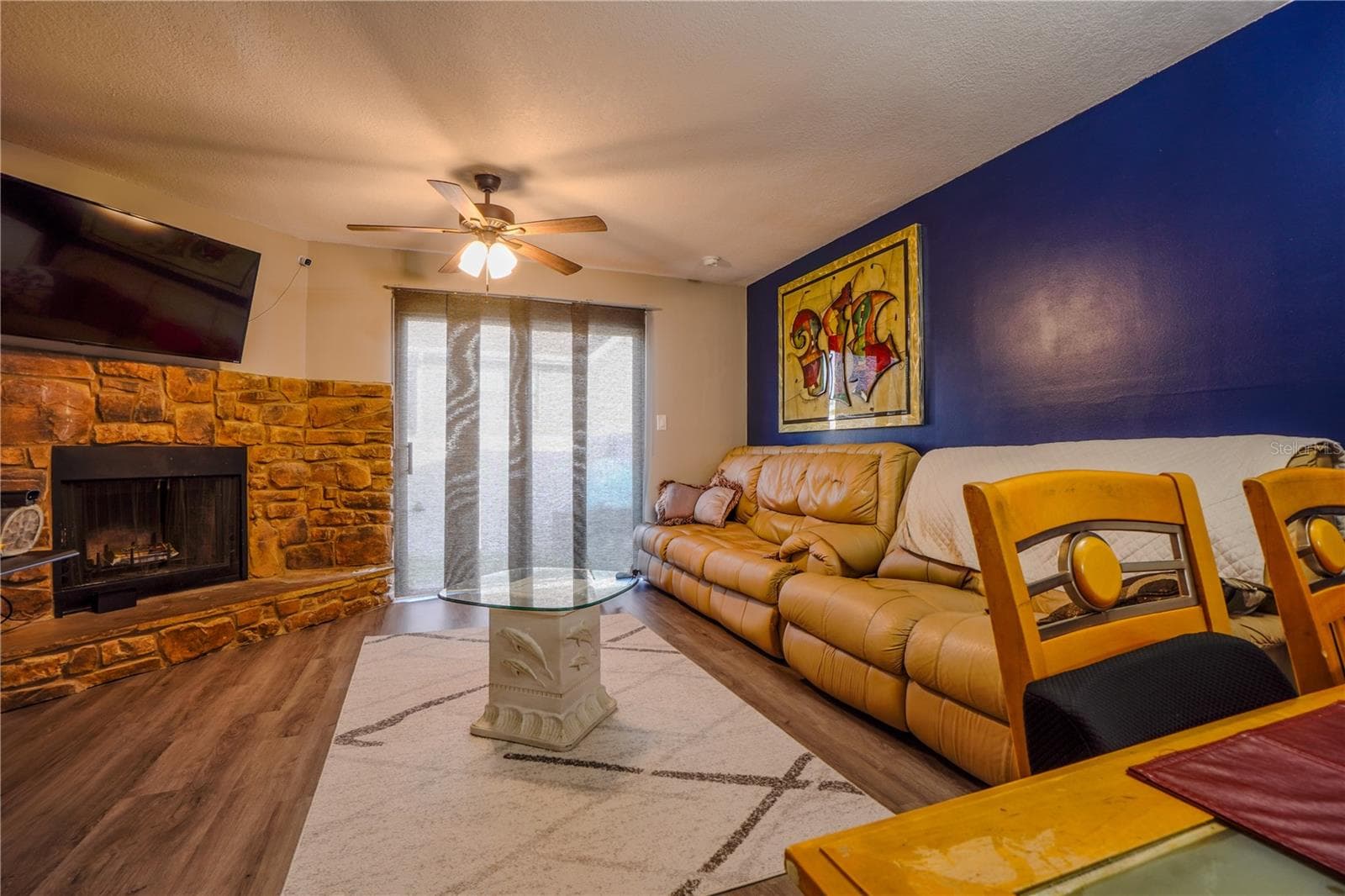 Townhouse at 104 HIDDEN ARBOR CT, SANFORD, photo 4 of 11