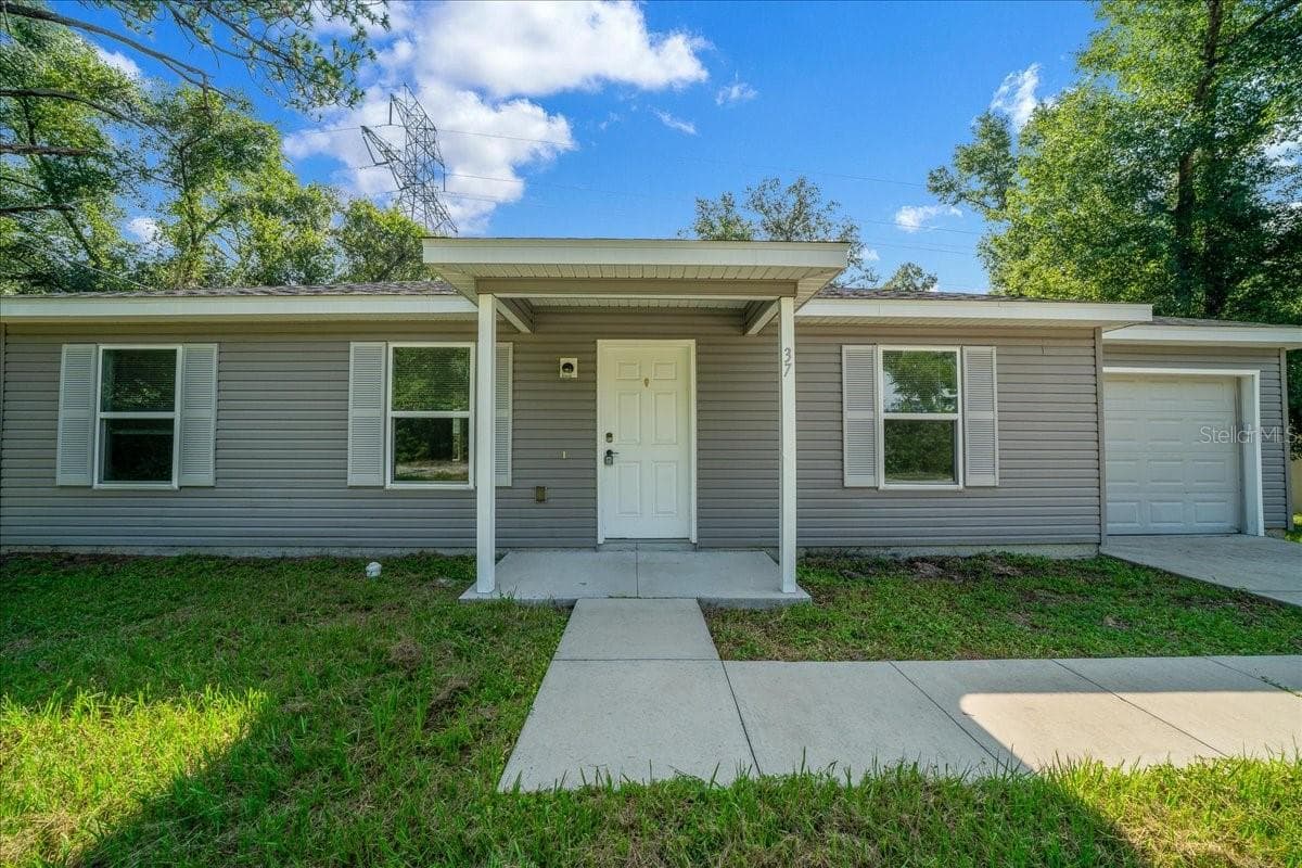 Single Family Residence at 37 WATER TRACK CRSE, OCALA, photo 4 of 51