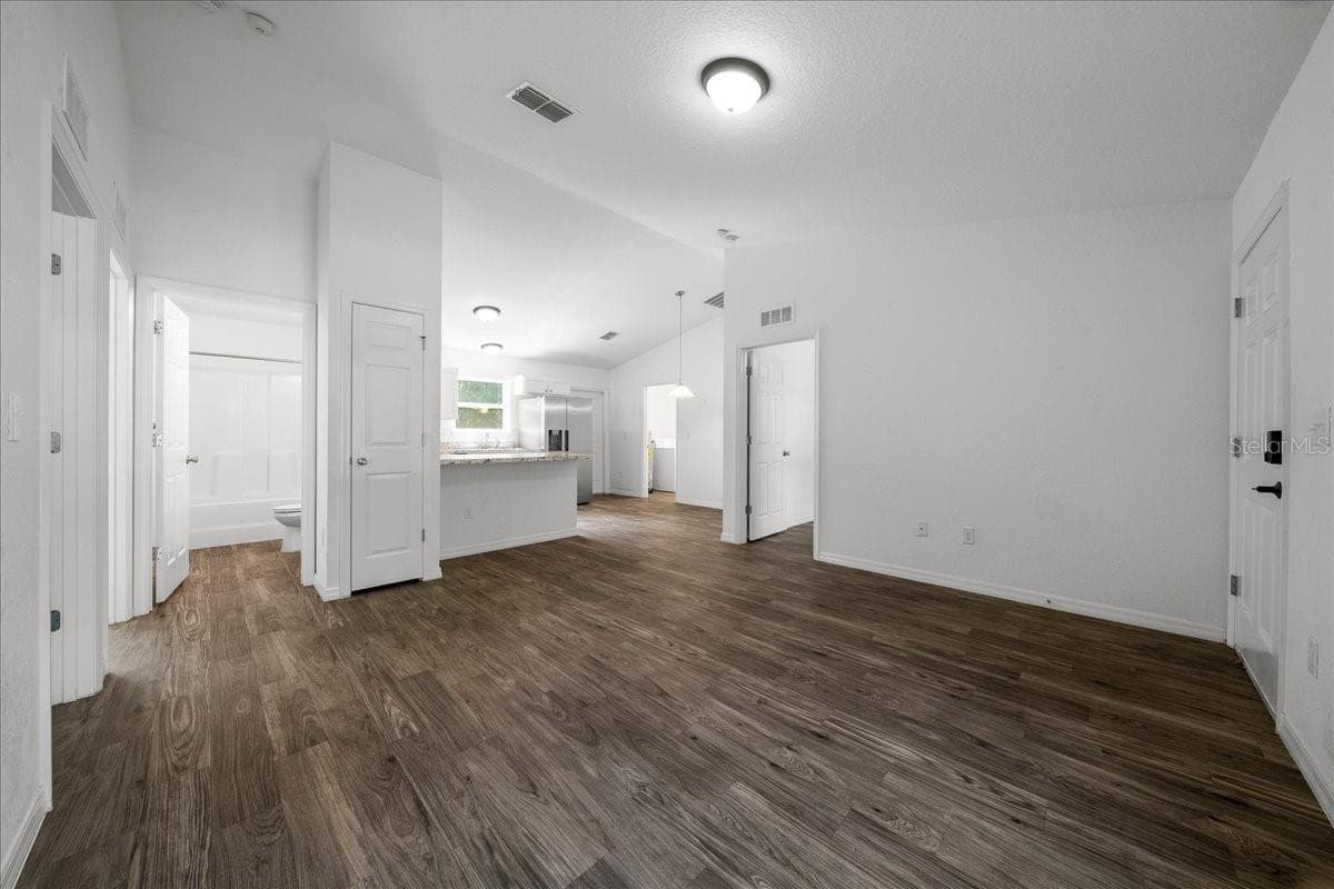 Single Family Residence at 37 WATER TRACK CRSE, OCALA, photo 8 of 51