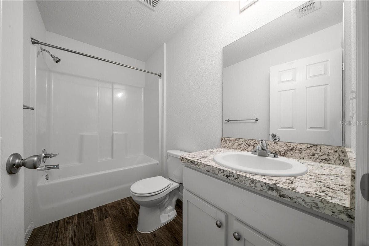 Single Family Residence at 37 WATER TRACK CRSE, OCALA, photo 10 of 51