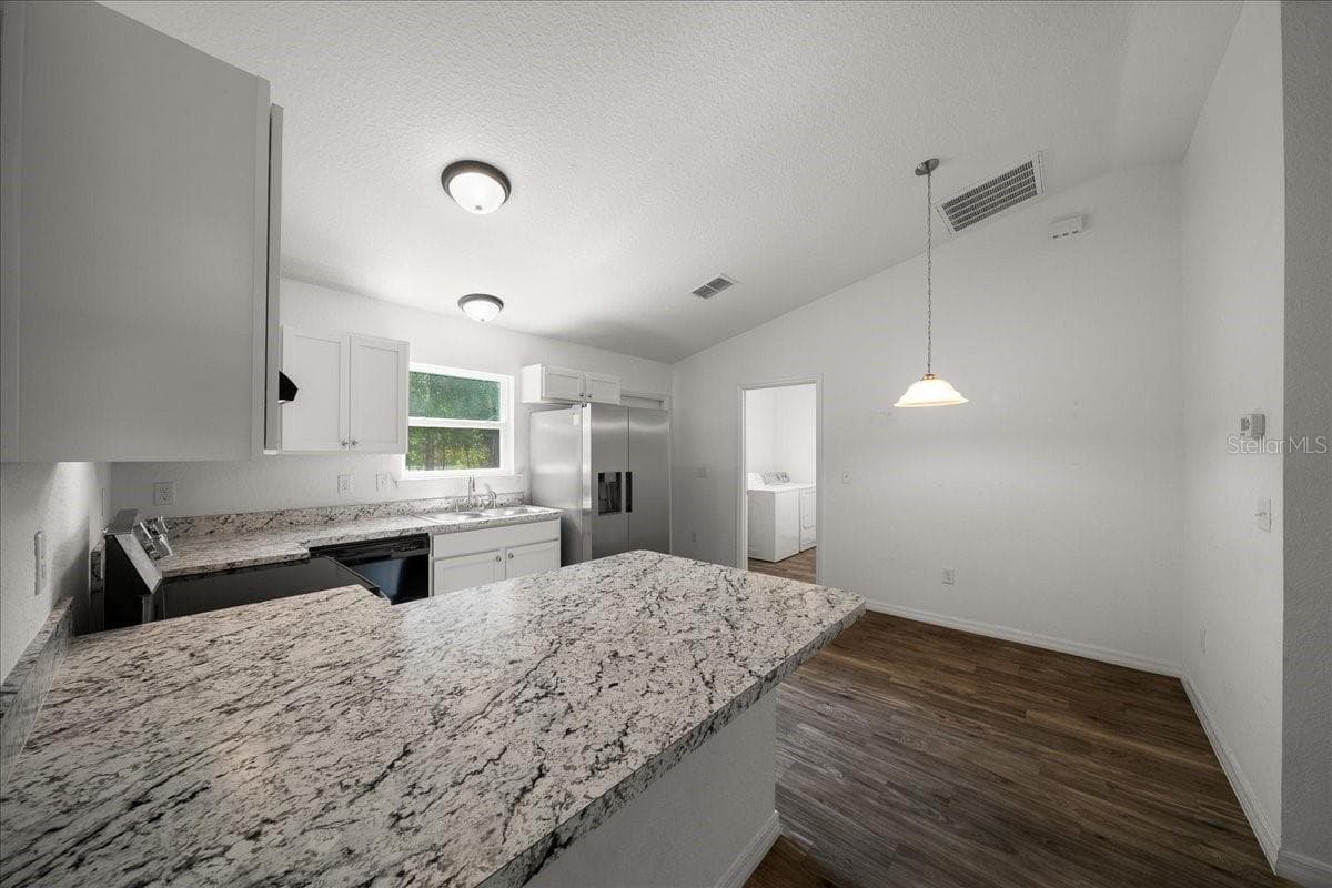 Single Family Residence at 37 WATER TRACK CRSE, OCALA, photo 15 of 51