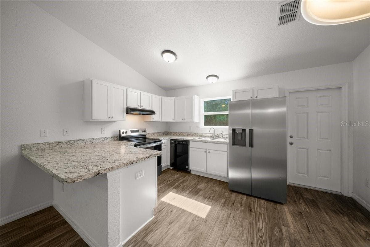 Single Family Residence at 37 WATER TRACK CRSE, OCALA, photo 16 of 51