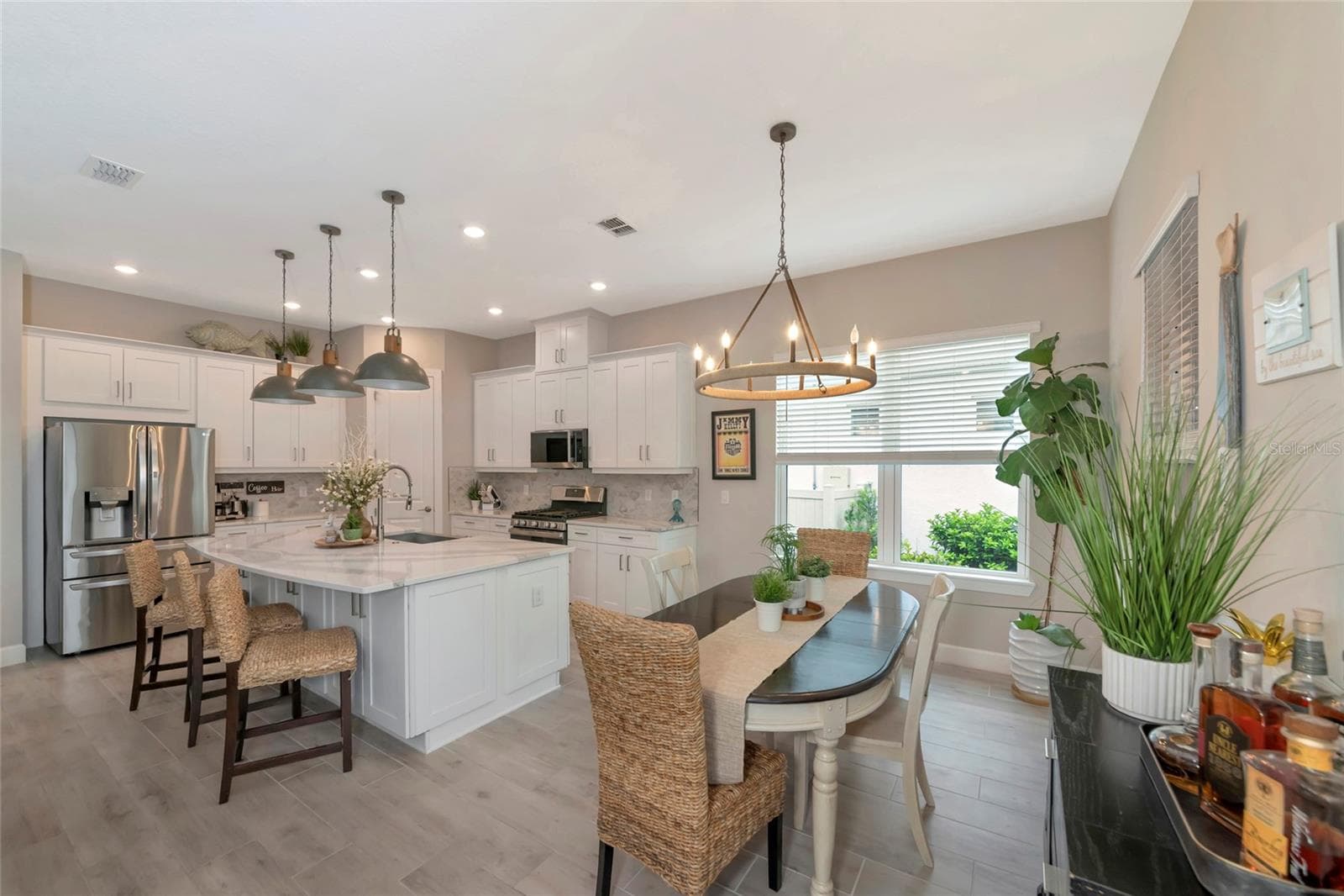 Single Family Residence at 5119 CASERTA CT, PALMETTO, photo 15 of 64