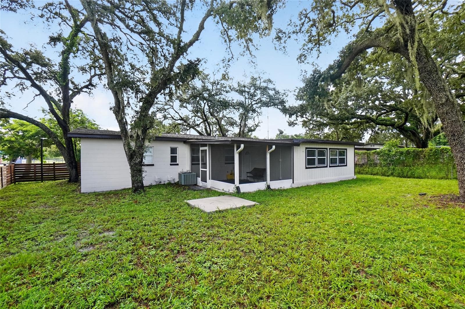 Single Family Residence at 10420 N 22ND ST, TAMPA, photo 18 of 18