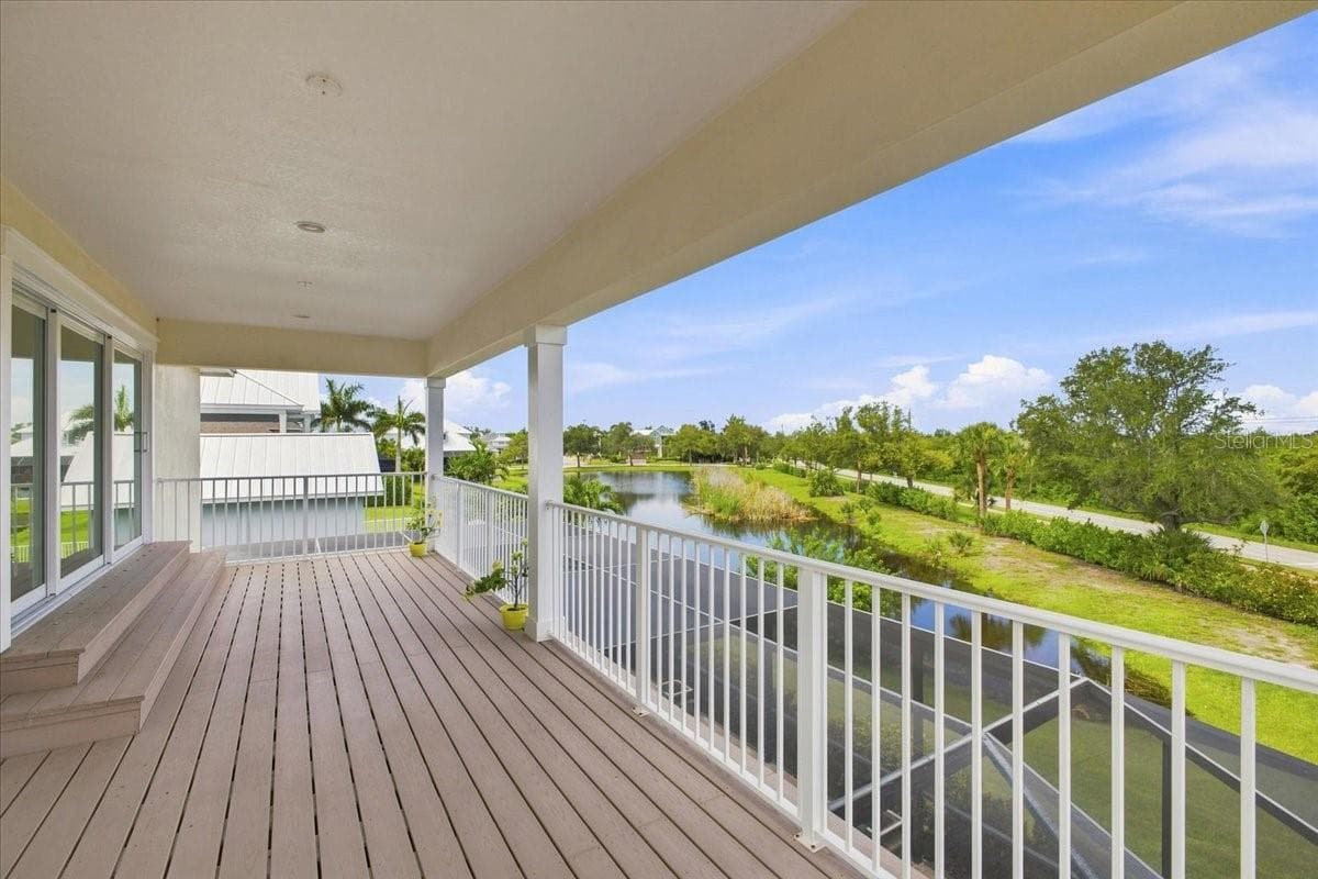 Second-floor Balcony - 8124 37TH AVENUE CIR W, BRADENTON