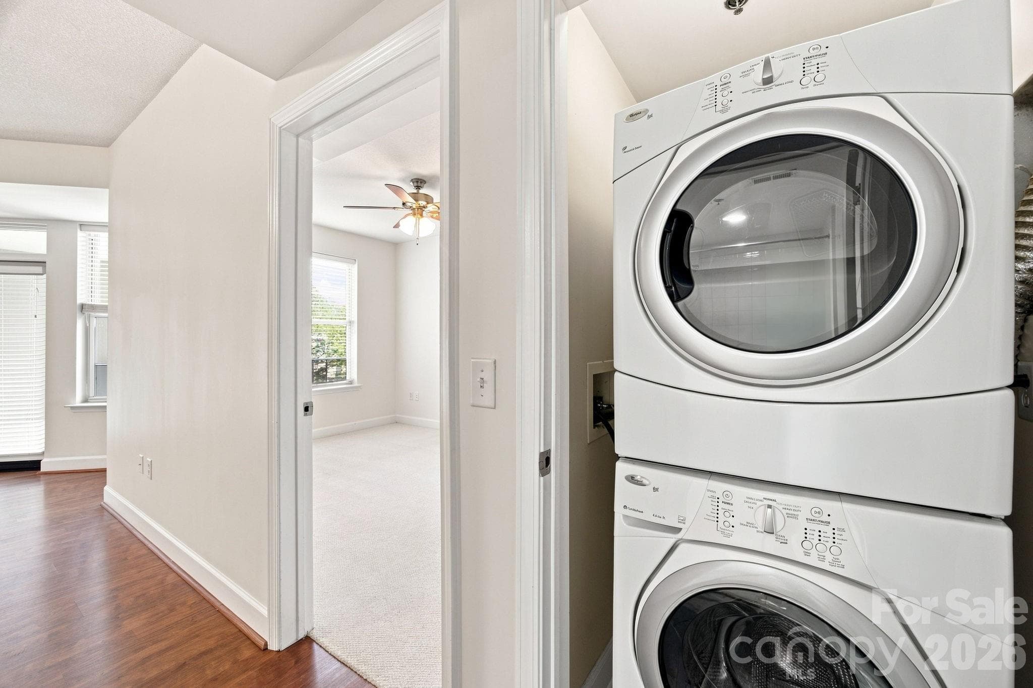 Condominium at 1315 East Boulevard, Charlotte, photo 19 of 33