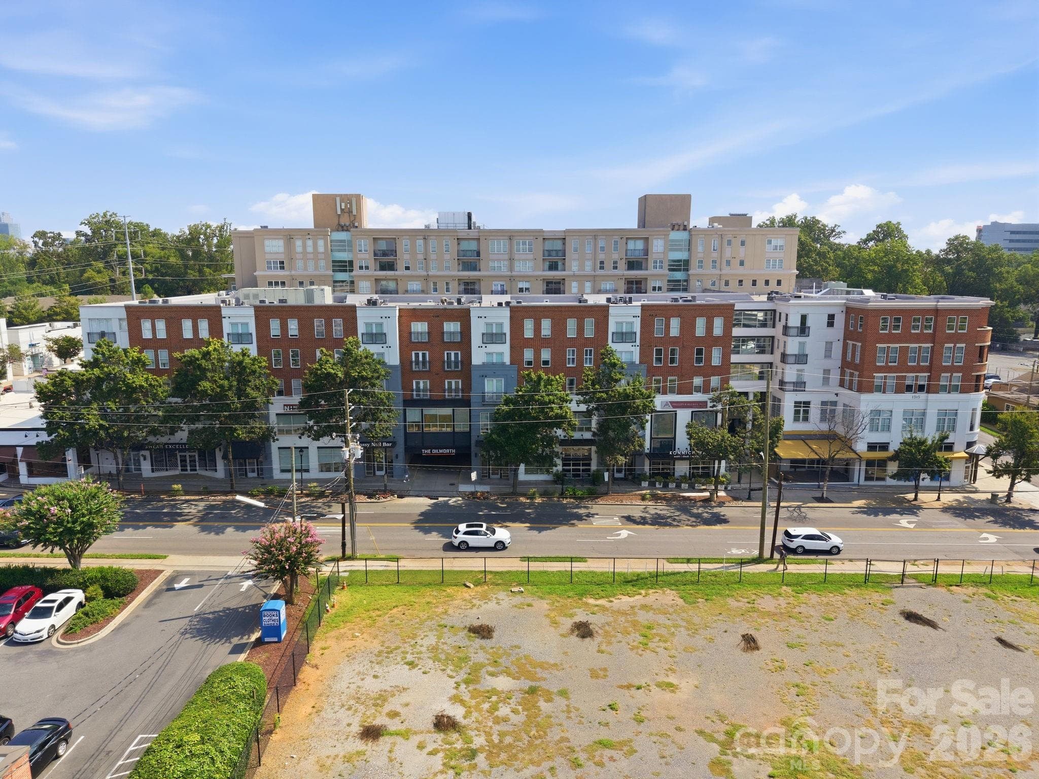 Condominium at 1315 East Boulevard, Charlotte, photo 33 of 33