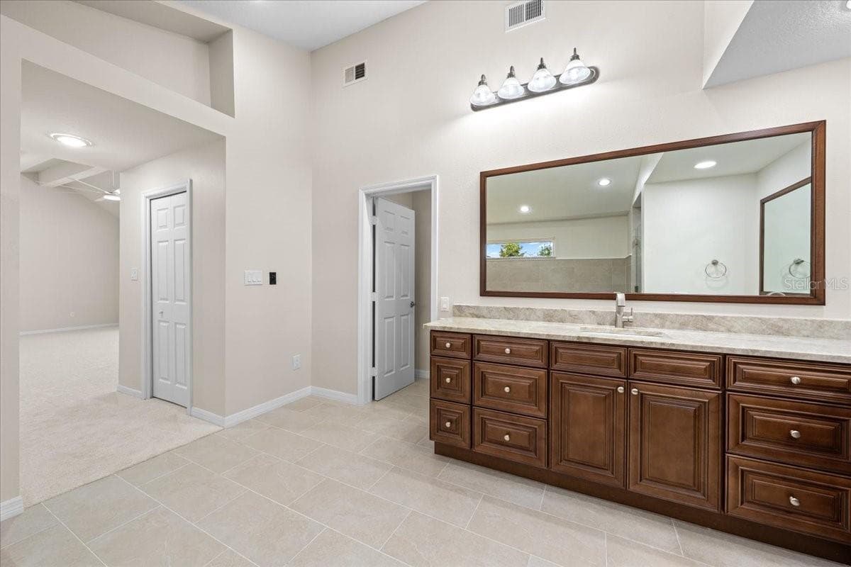 Single Family Residence at 1701 ALLENS CREEK DR, CLEARWATER, photo 31 of 99