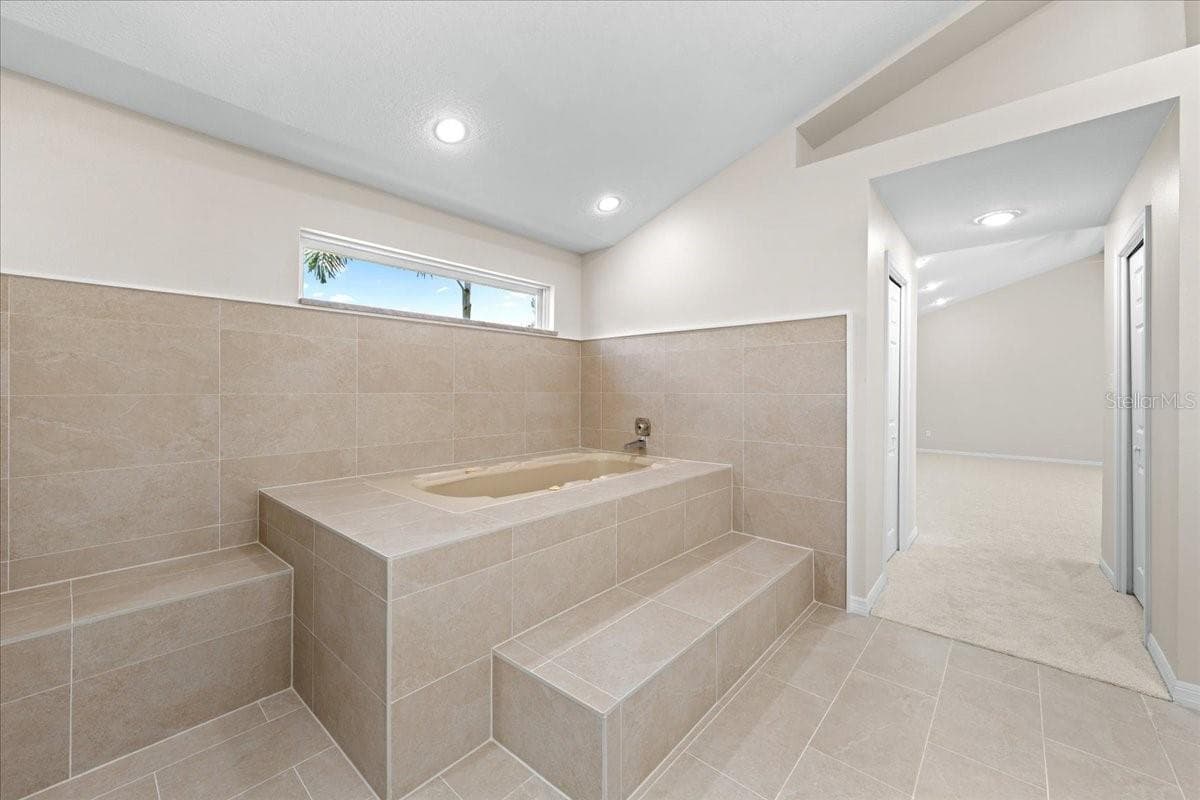 Single Family Residence at 1701 ALLENS CREEK DR, CLEARWATER, photo 32 of 99