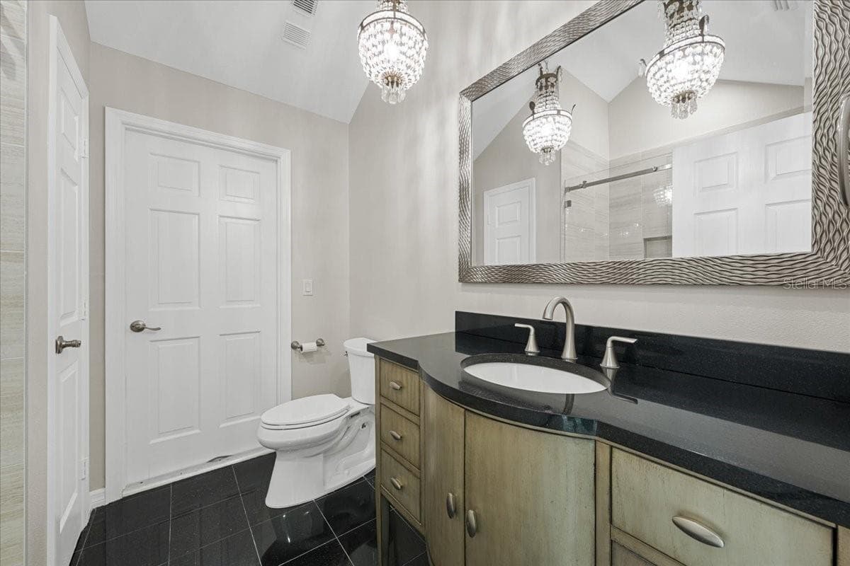 Pool Bath - 1701 ALLENS CREEK DR, CLEARWATER