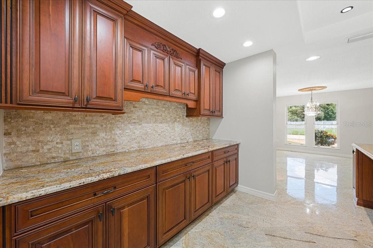 Eat in Kitchen space - 1701 ALLENS CREEK DR, CLEARWATER