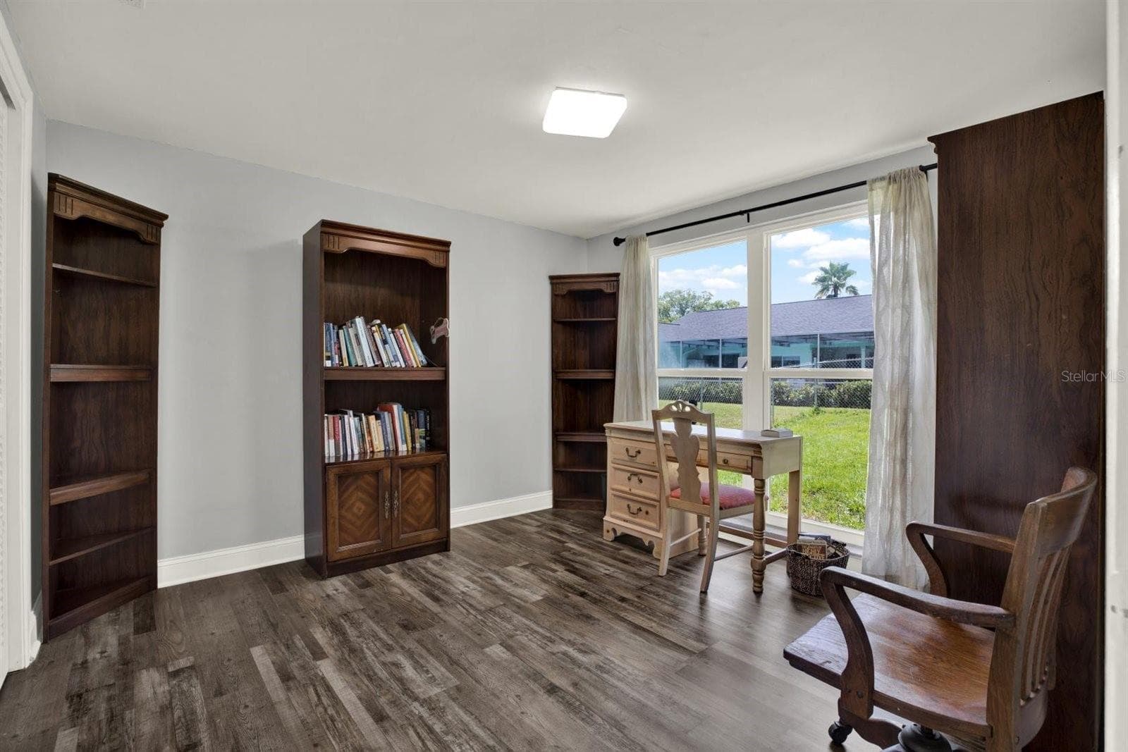 Single Family Residence at 12411 WEATHERSTONE ROW, HUDSON, photo 14 of 23
