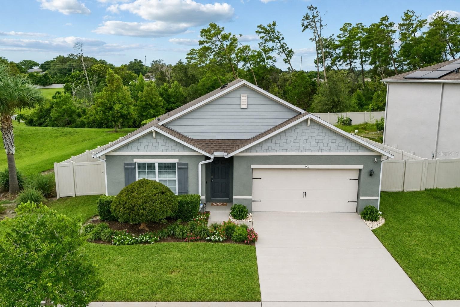 907 GUADALUPE DR