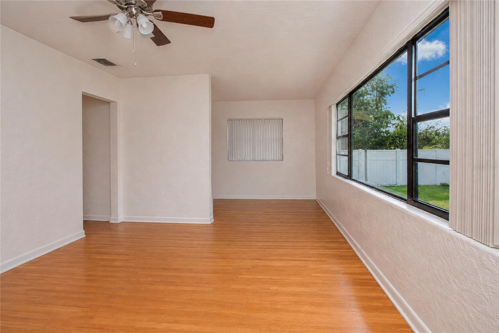 Single Family Residence at 4205 MIZELL ST, ORLANDO, photo 16 of 23