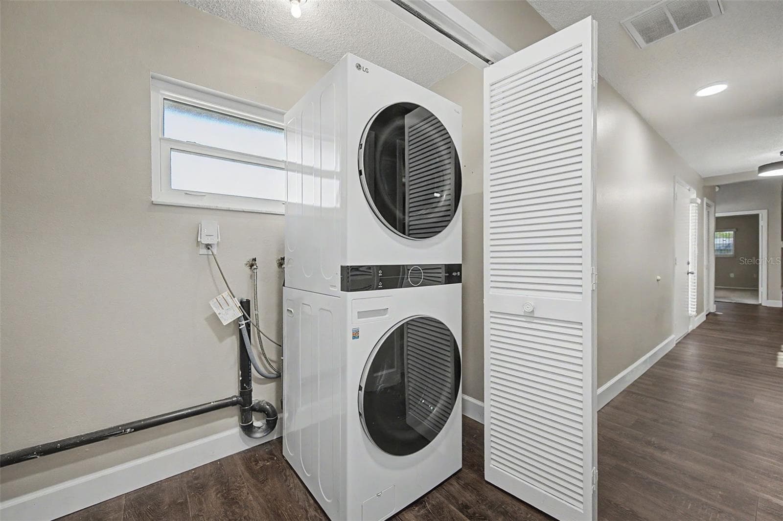 Laundry Closet - 7800 FAIRLAWN DR, HUDSON