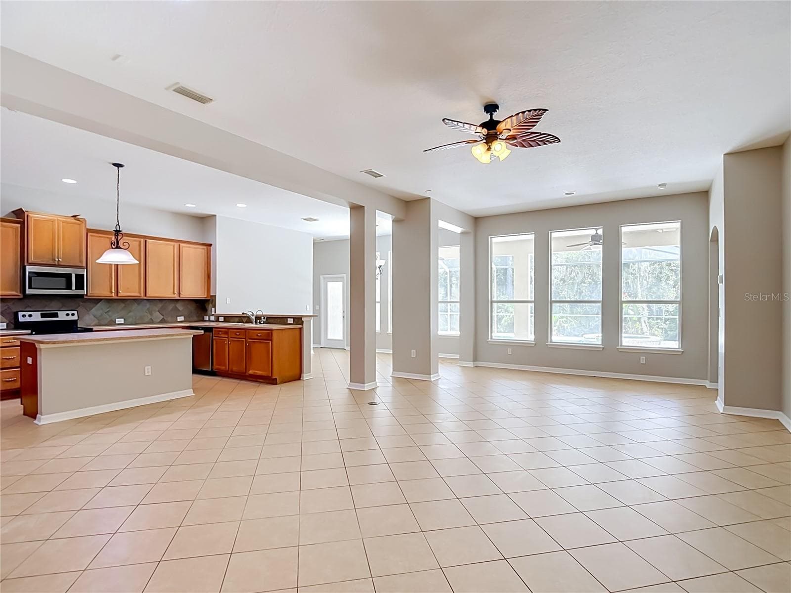 Single Family Residence at 7220 NIGHT HERON DR, LAND O LAKES, photo 20 of 92