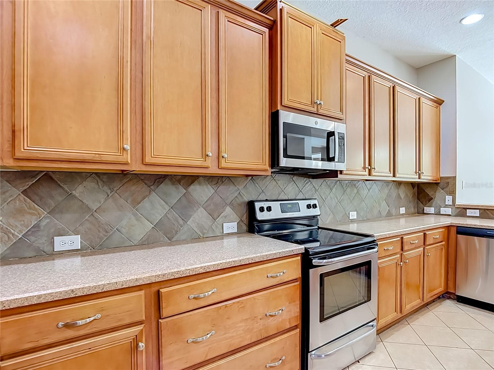 Single Family Residence at 7220 NIGHT HERON DR, LAND O LAKES, photo 27 of 92