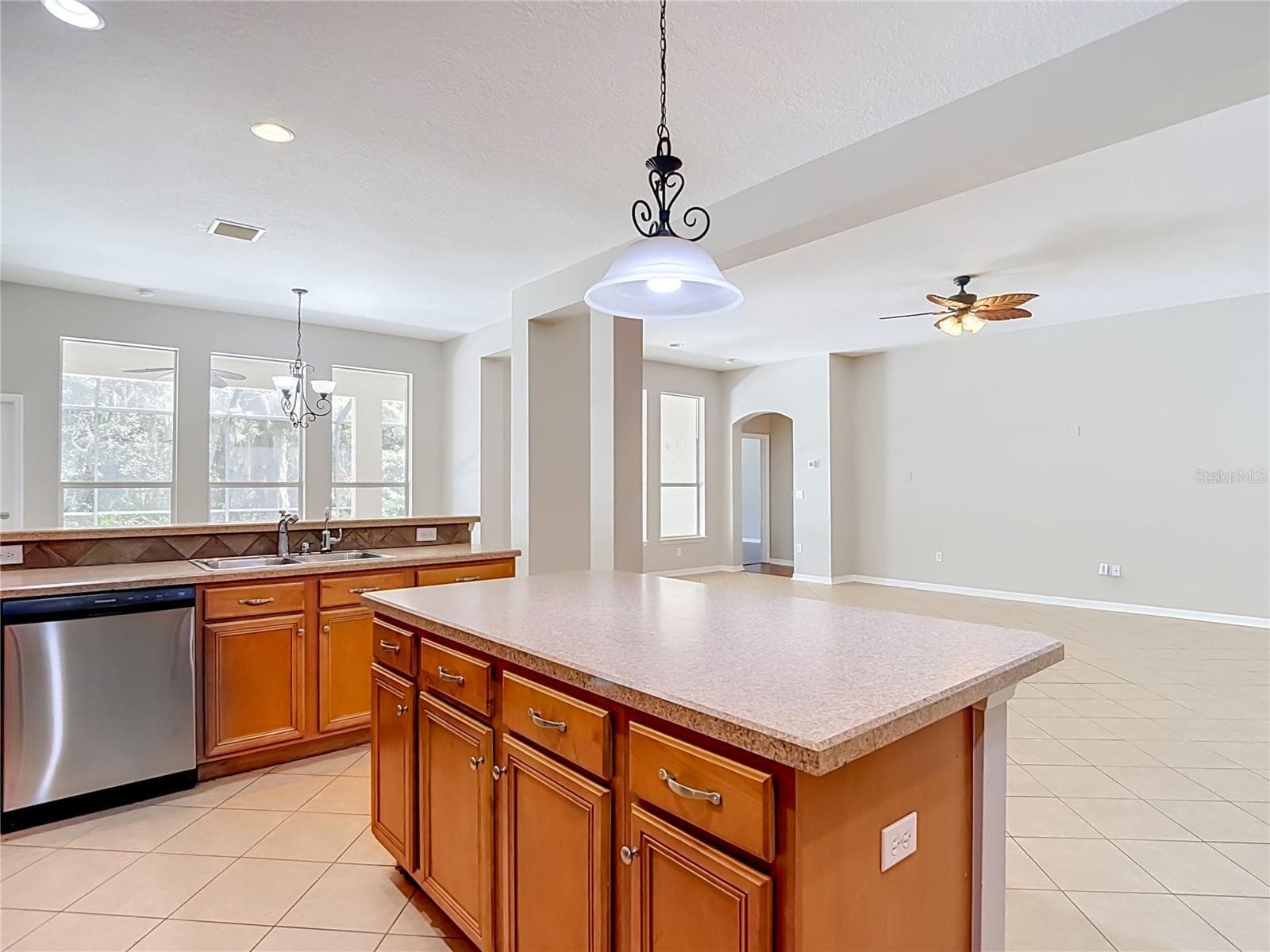 Single Family Residence at 7220 NIGHT HERON DR, LAND O LAKES, photo 28 of 92