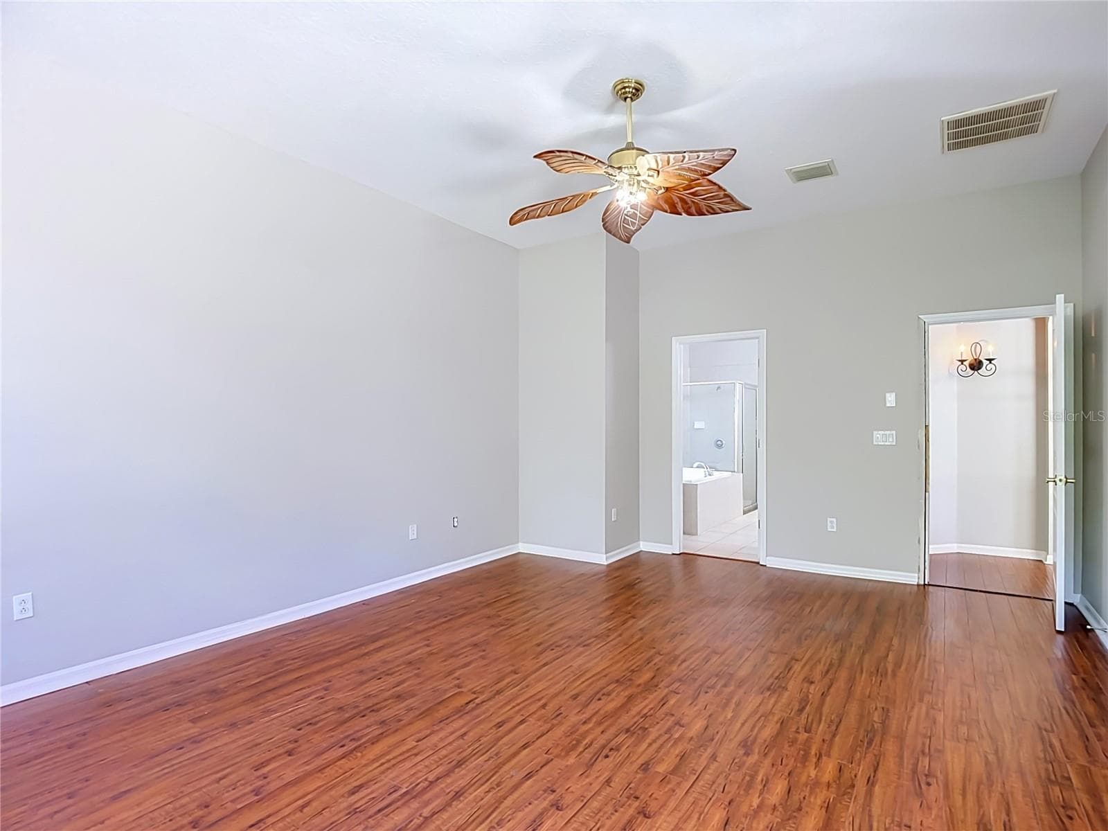 Single Family Residence at 7220 NIGHT HERON DR, LAND O LAKES, photo 44 of 92