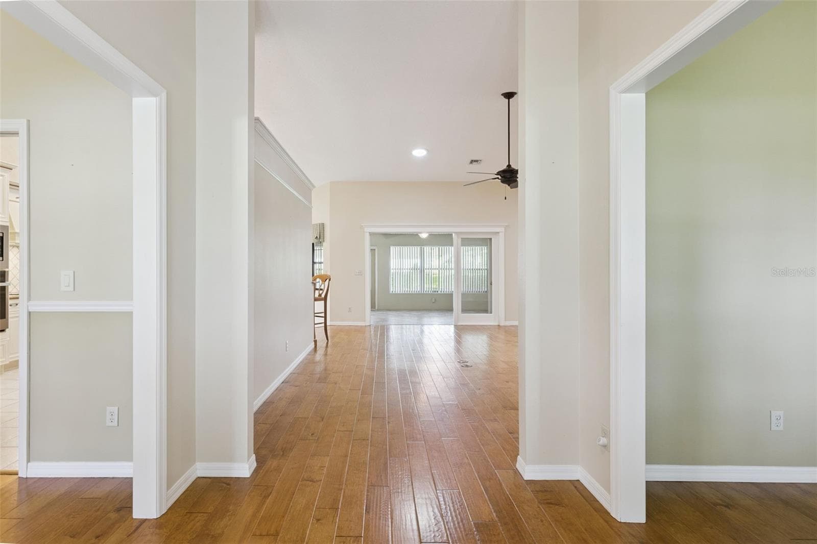 Single Family Residence at 34035 PARK LN, LEESBURG, photo 6 of 50