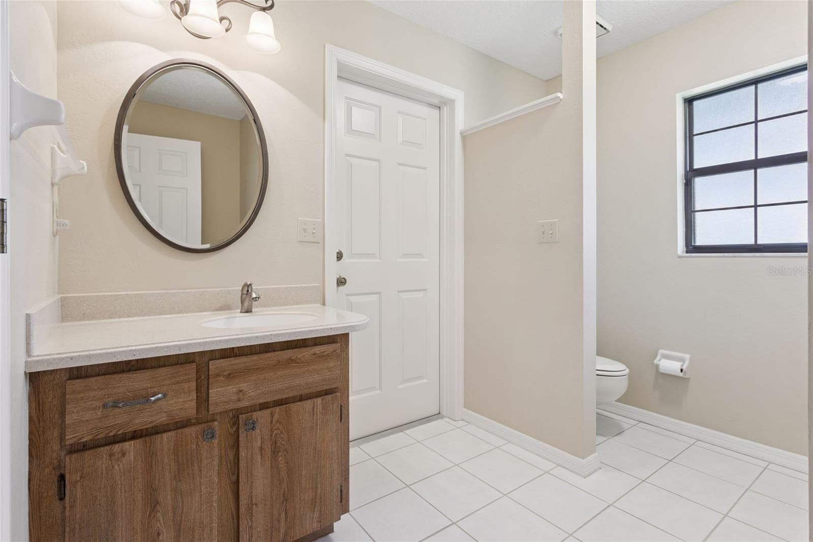 Would be a great pool bath! Goes into FL room - 34035 PARK LN, LEESBURG