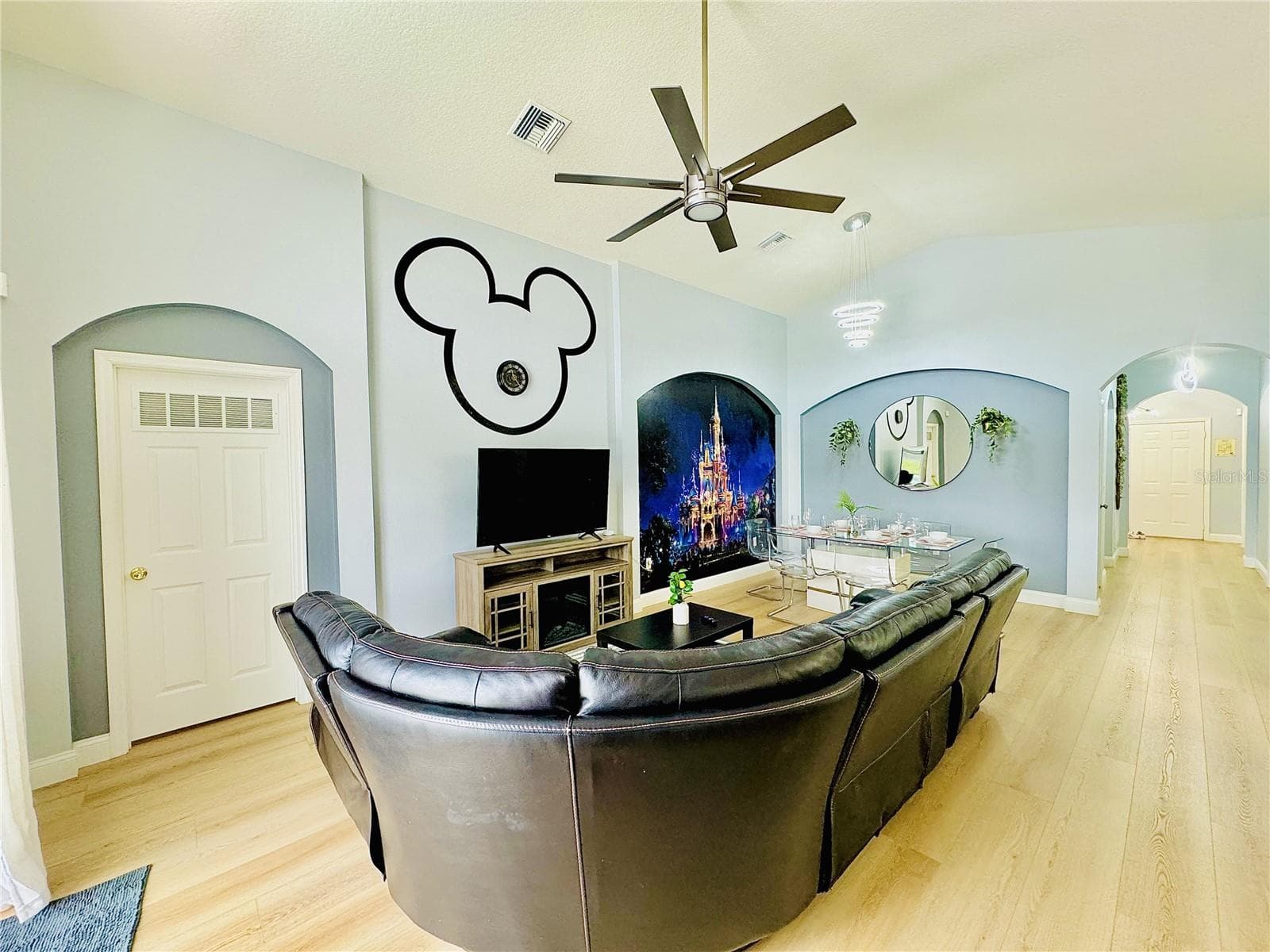 Living Room - 4647 CUMBRIAN LAKES DR, KISSIMMEE