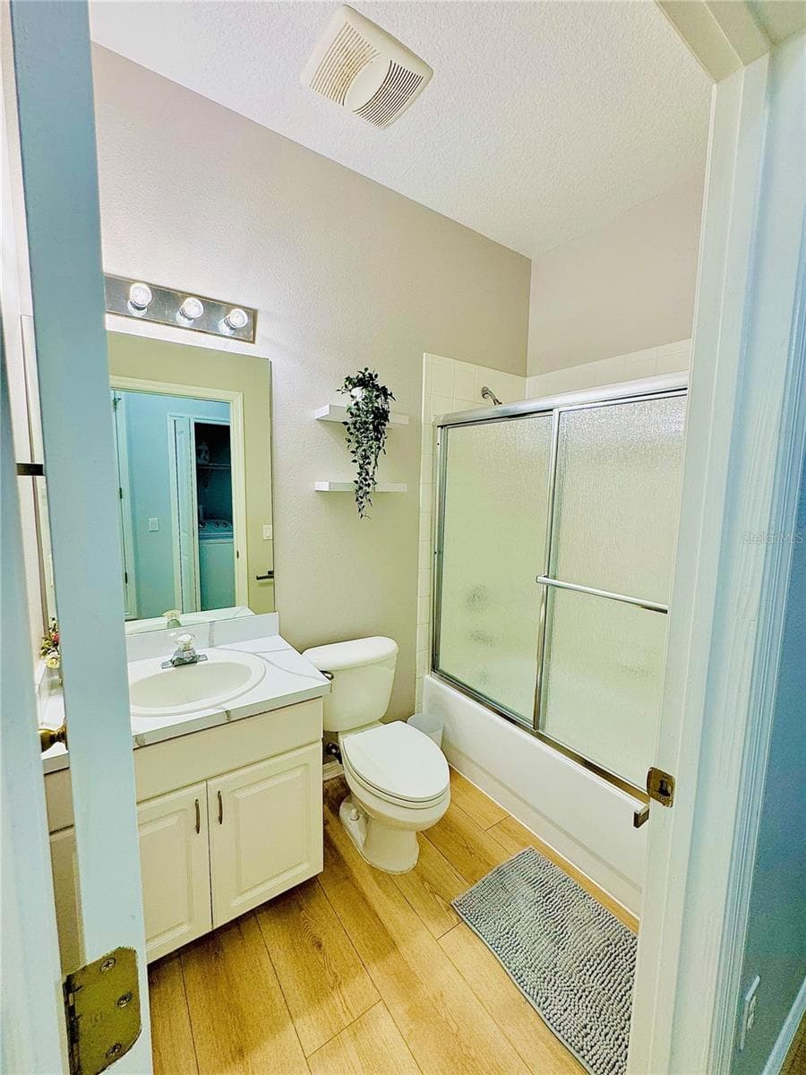 Full Bath - 4647 CUMBRIAN LAKES DR, KISSIMMEE