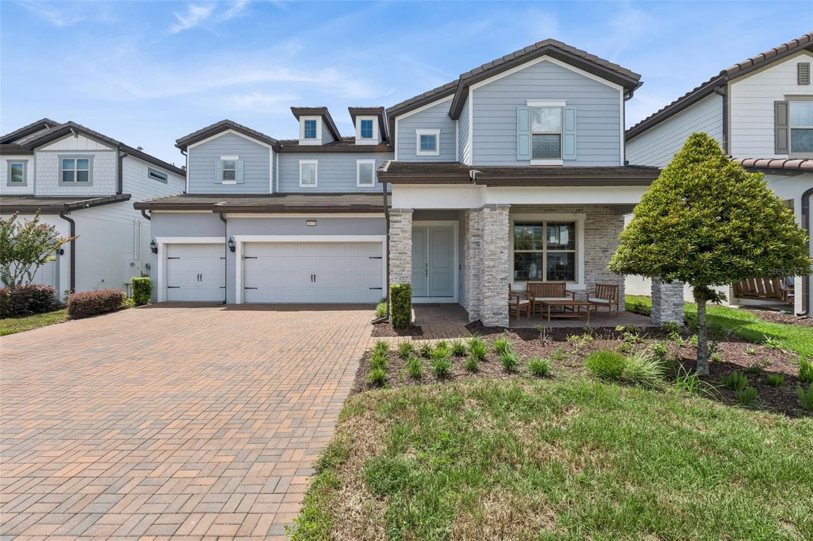 Single Family Residence at 9070 WOODLAND FOREST RD, ORLANDO, photo 2 of 61