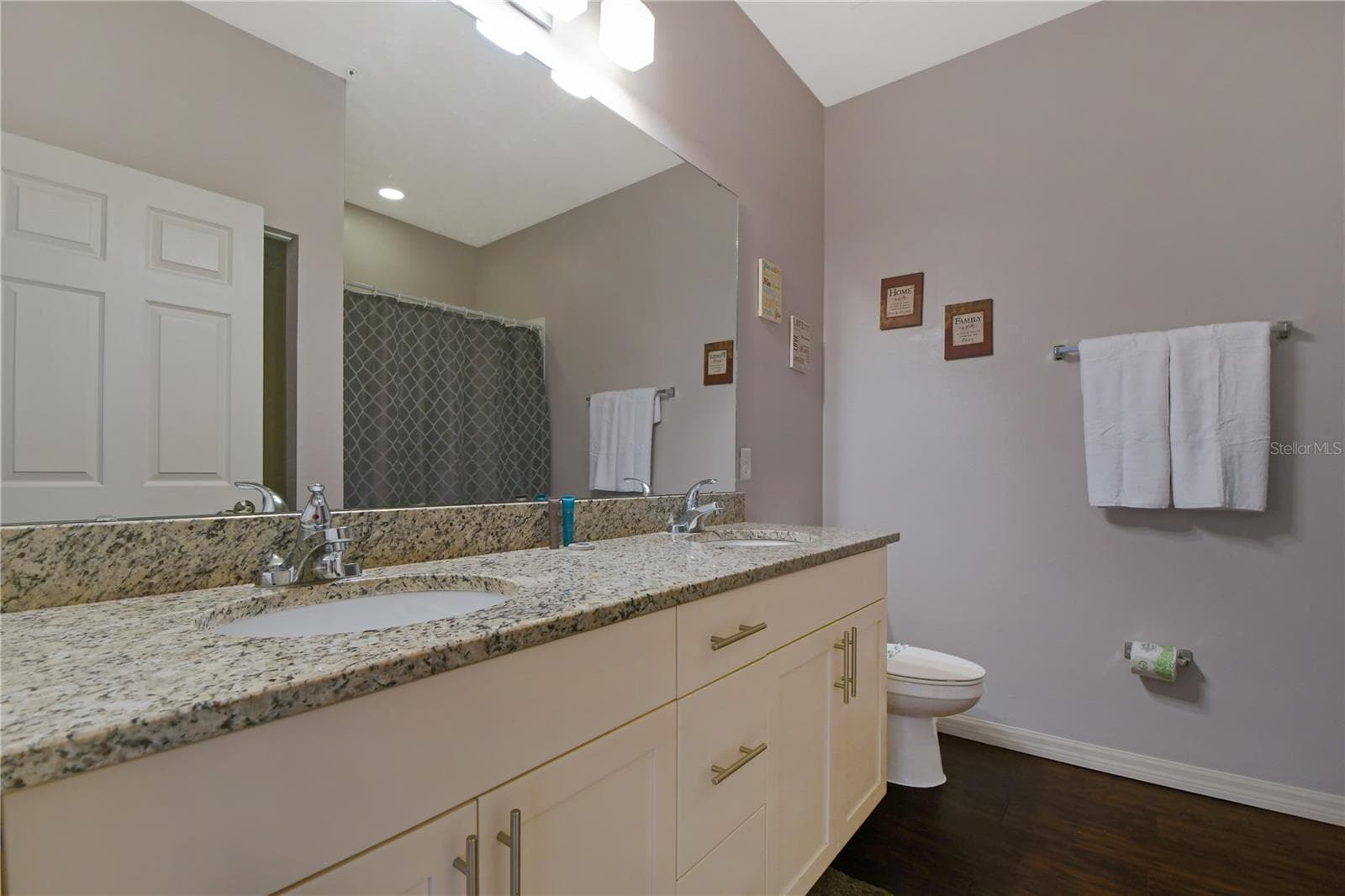 Townhouse at 8927 SHINE DR, KISSIMMEE, photo 38 of 41