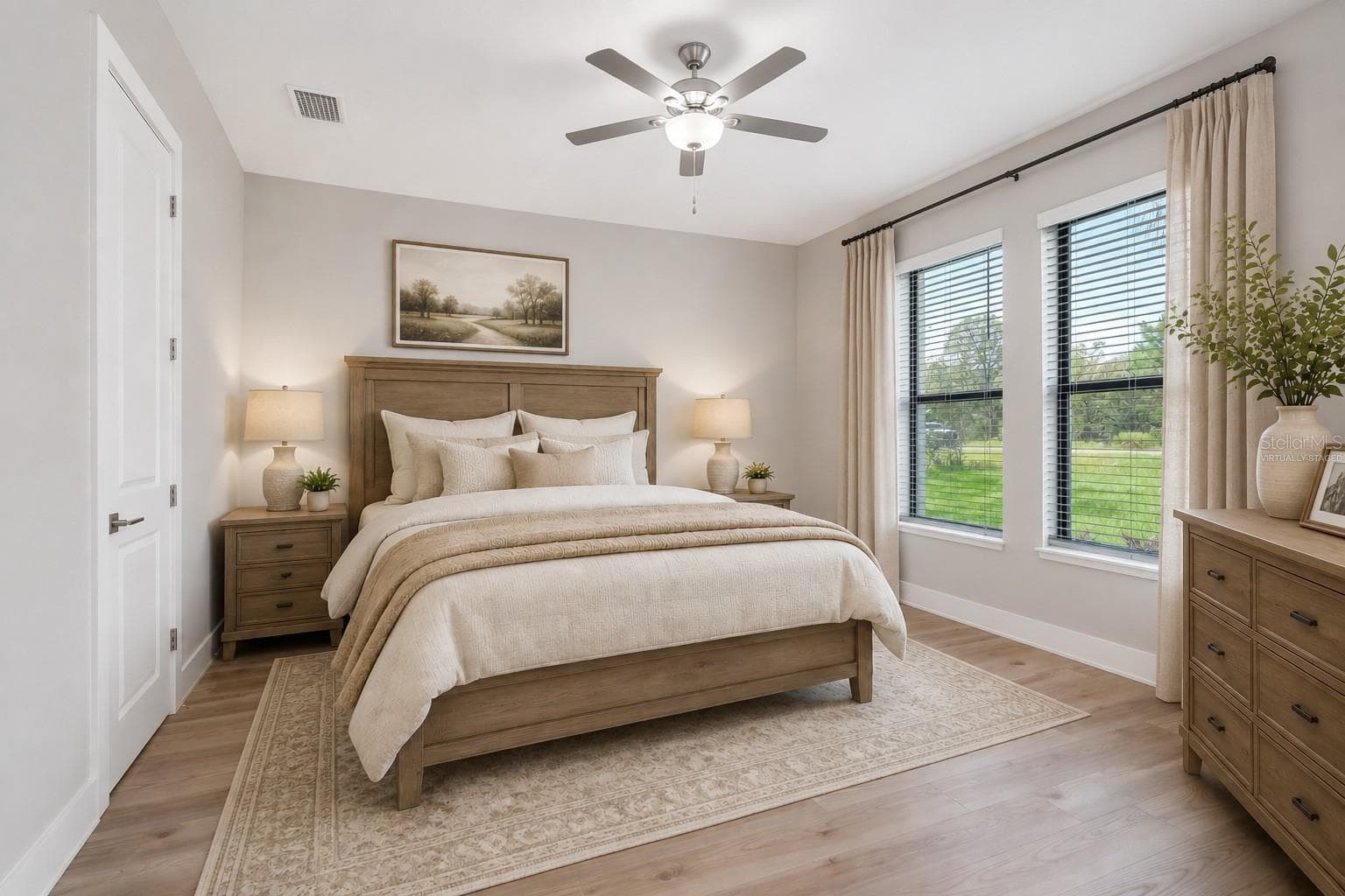 Virtually Staged - 17558 LIPPIZAN LN, HUDSON