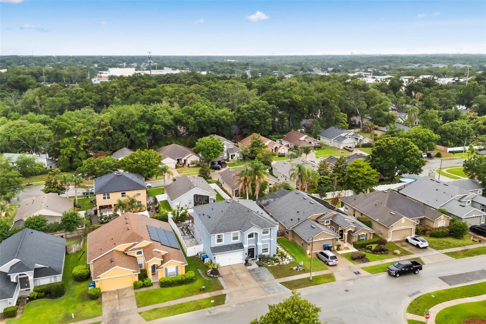Single Family Residence at 2408 CIMMARON ASH WAY, APOPKA, photo 4 of 47