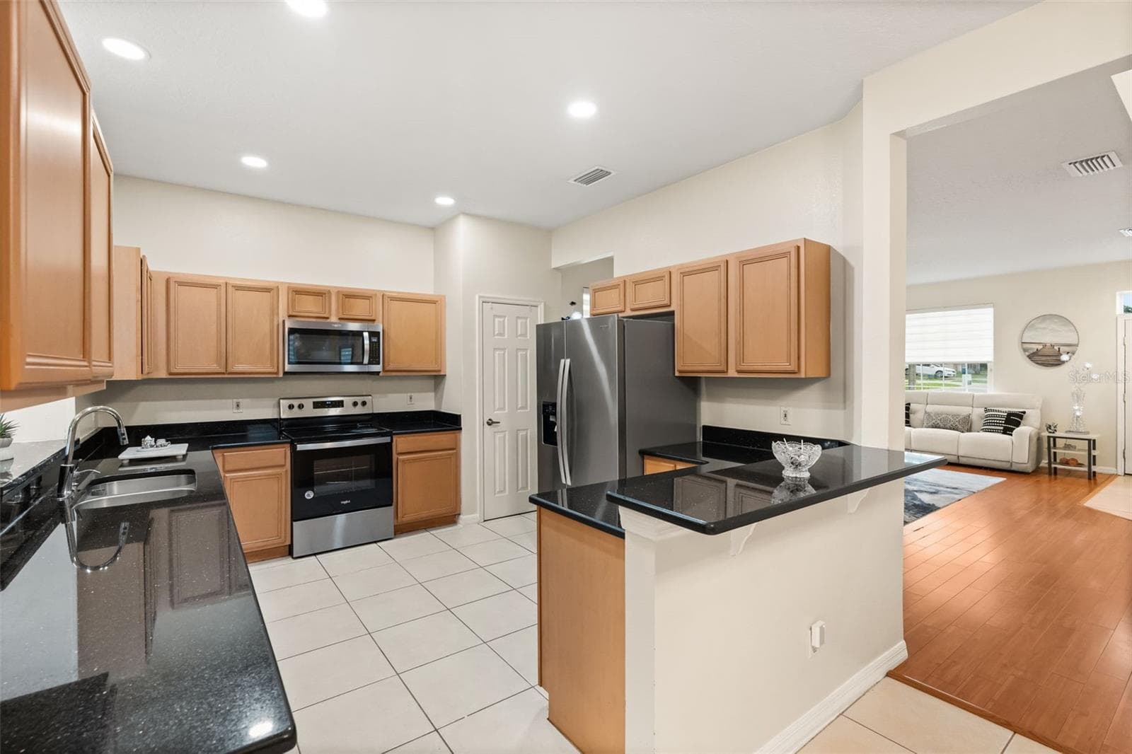 Single Family Residence at 2408 CIMMARON ASH WAY, APOPKA, photo 20 of 47