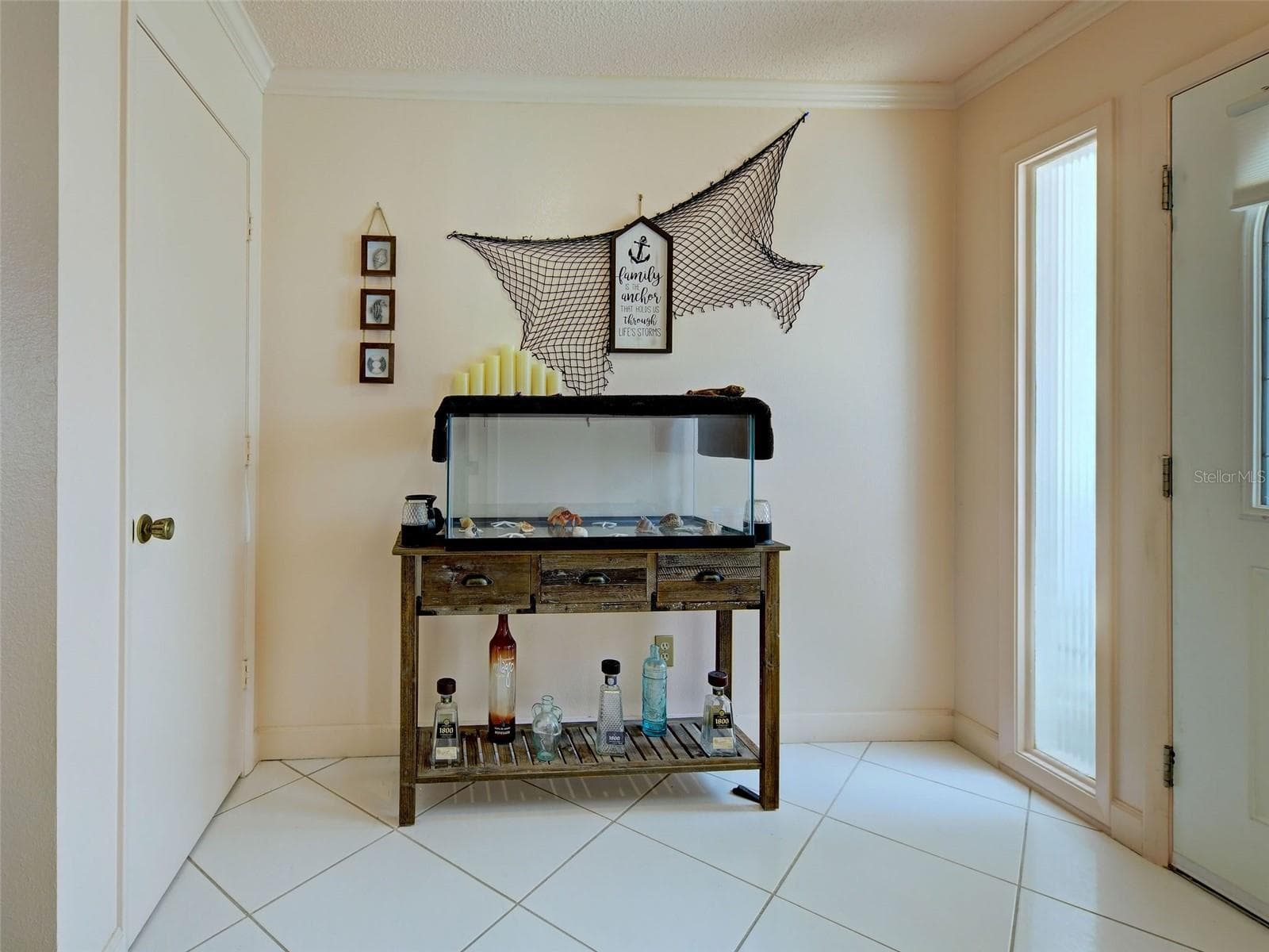 Single Family Residence at 20 IDLE SANDS DR, VENICE, photo 13 of 45
