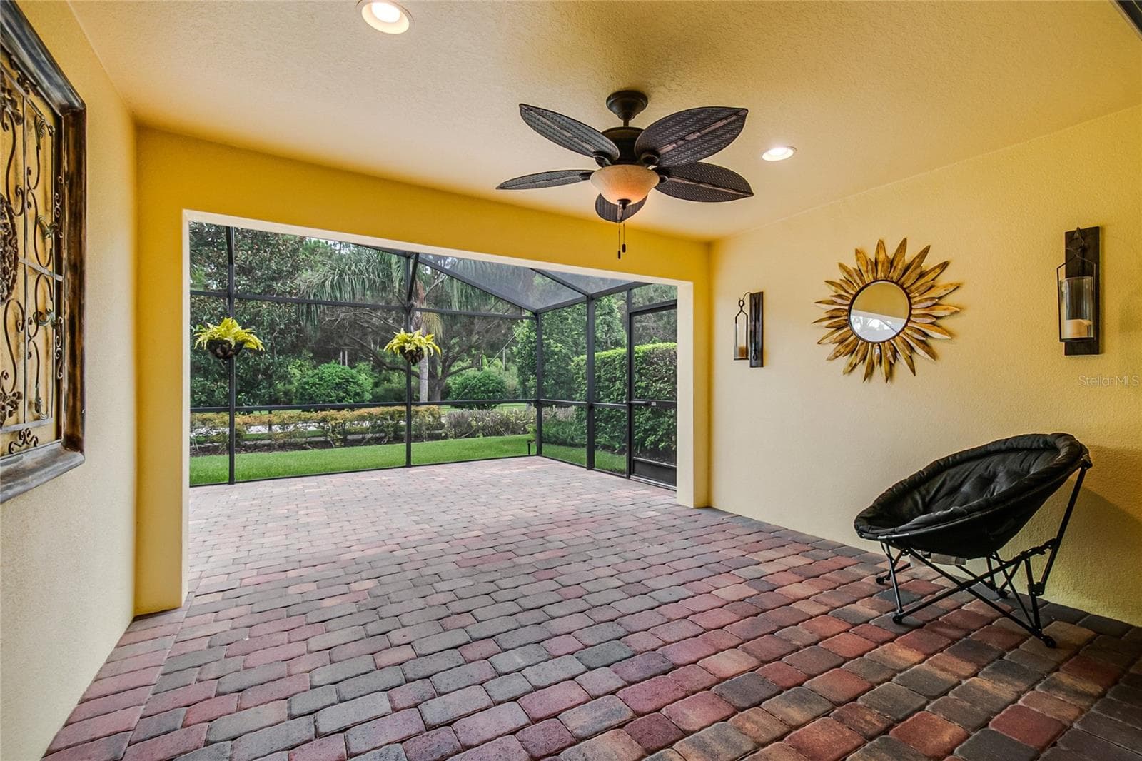 Half Duplex at 11951 FIORE DR, ORLANDO, photo 4 of 50