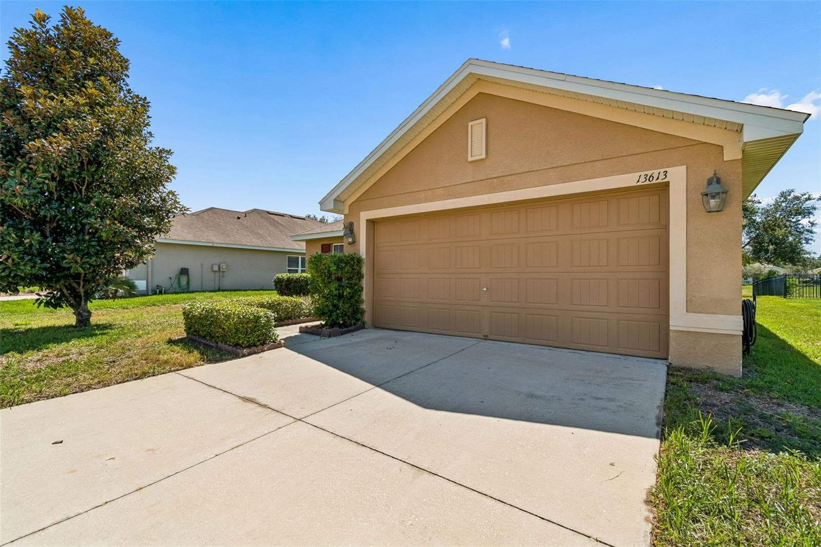 Single Family Residence at 13613 NITI DR, HUDSON, photo 7 of 95