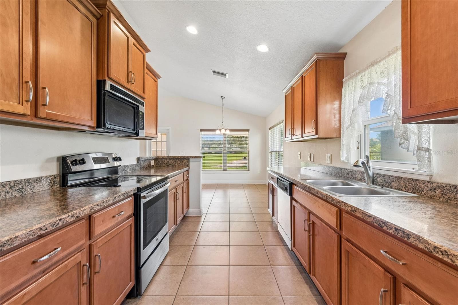 Single Family Residence at 13613 NITI DR, HUDSON, photo 19 of 95