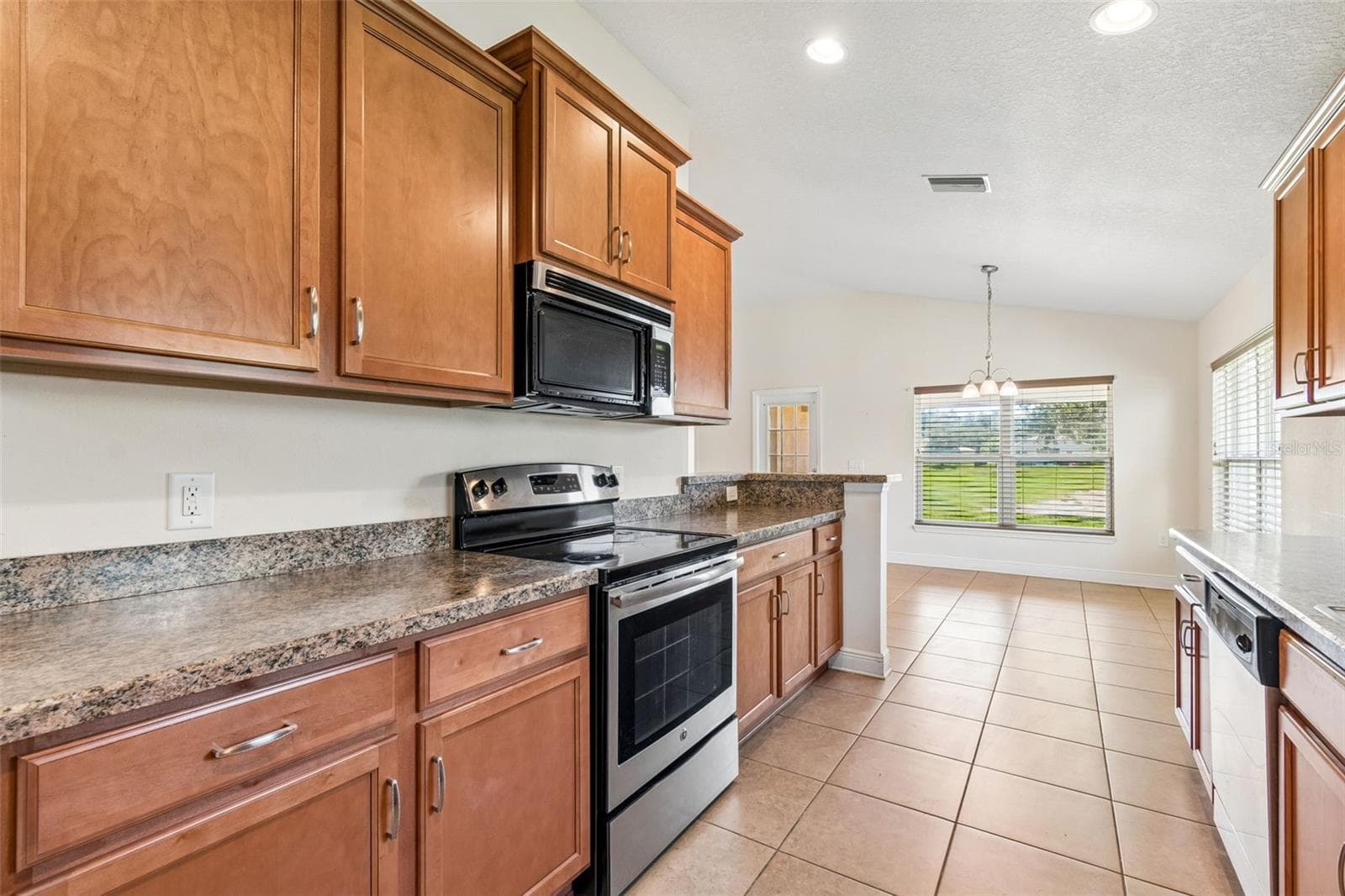 Single Family Residence at 13613 NITI DR, HUDSON, photo 23 of 95