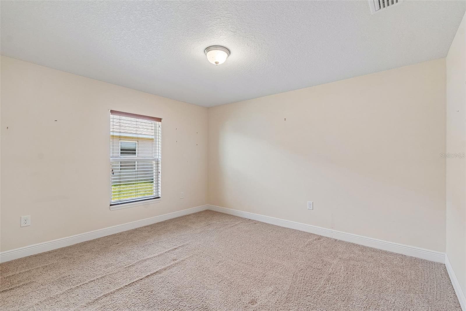 Single Family Residence at 13613 NITI DR, HUDSON, photo 48 of 95