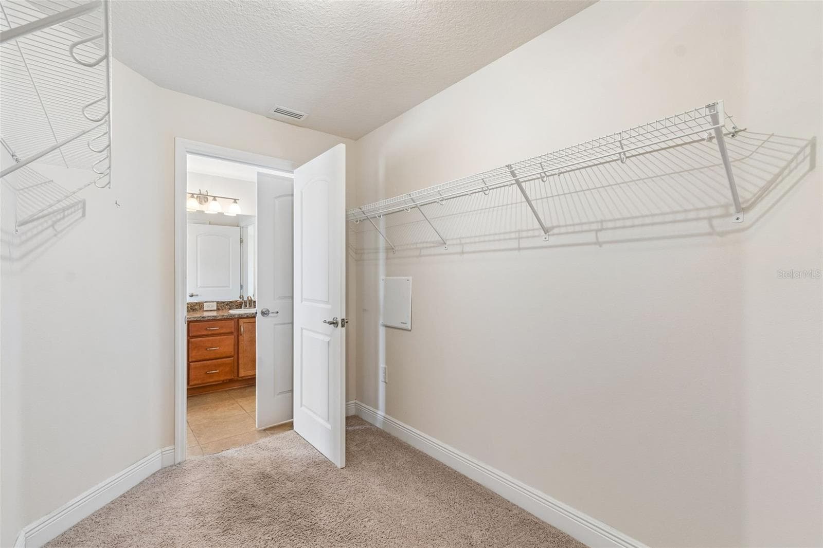 Single Family Residence at 13613 NITI DR, HUDSON, photo 64 of 95