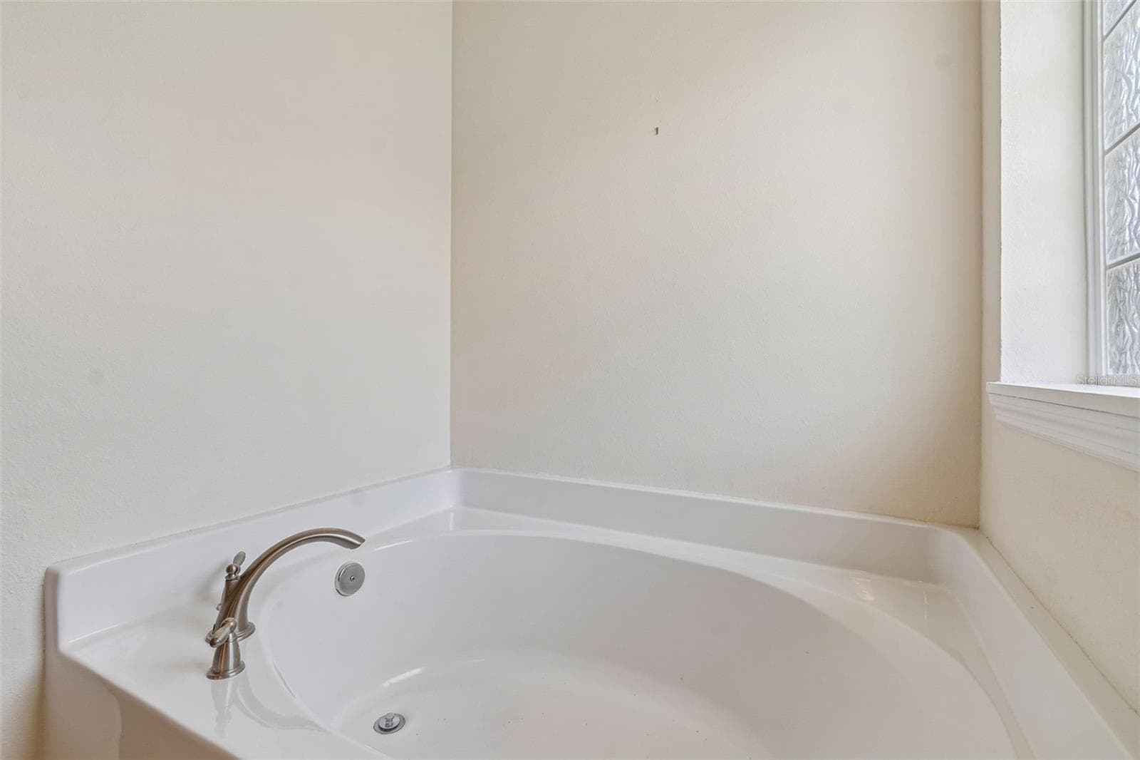 Single Family Residence at 13613 NITI DR, HUDSON, photo 65 of 95