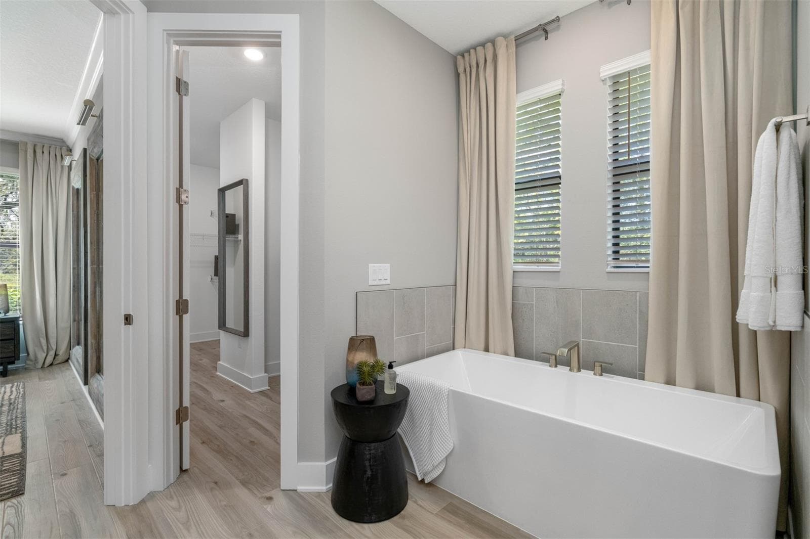 Single Family Residence at 13055 OLDENBURG DR, HUDSON, photo 9 of 14