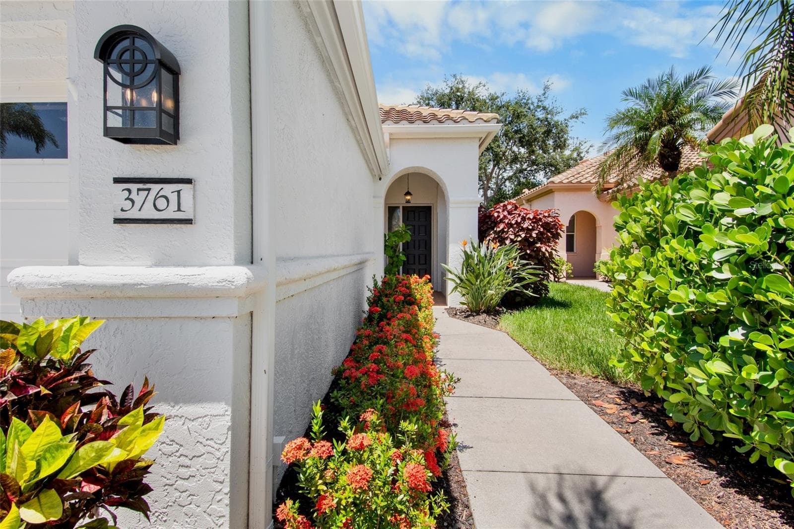 Single Family Residence at 3761 AMAPOLA LN, SARASOTA, photo 3 of 33