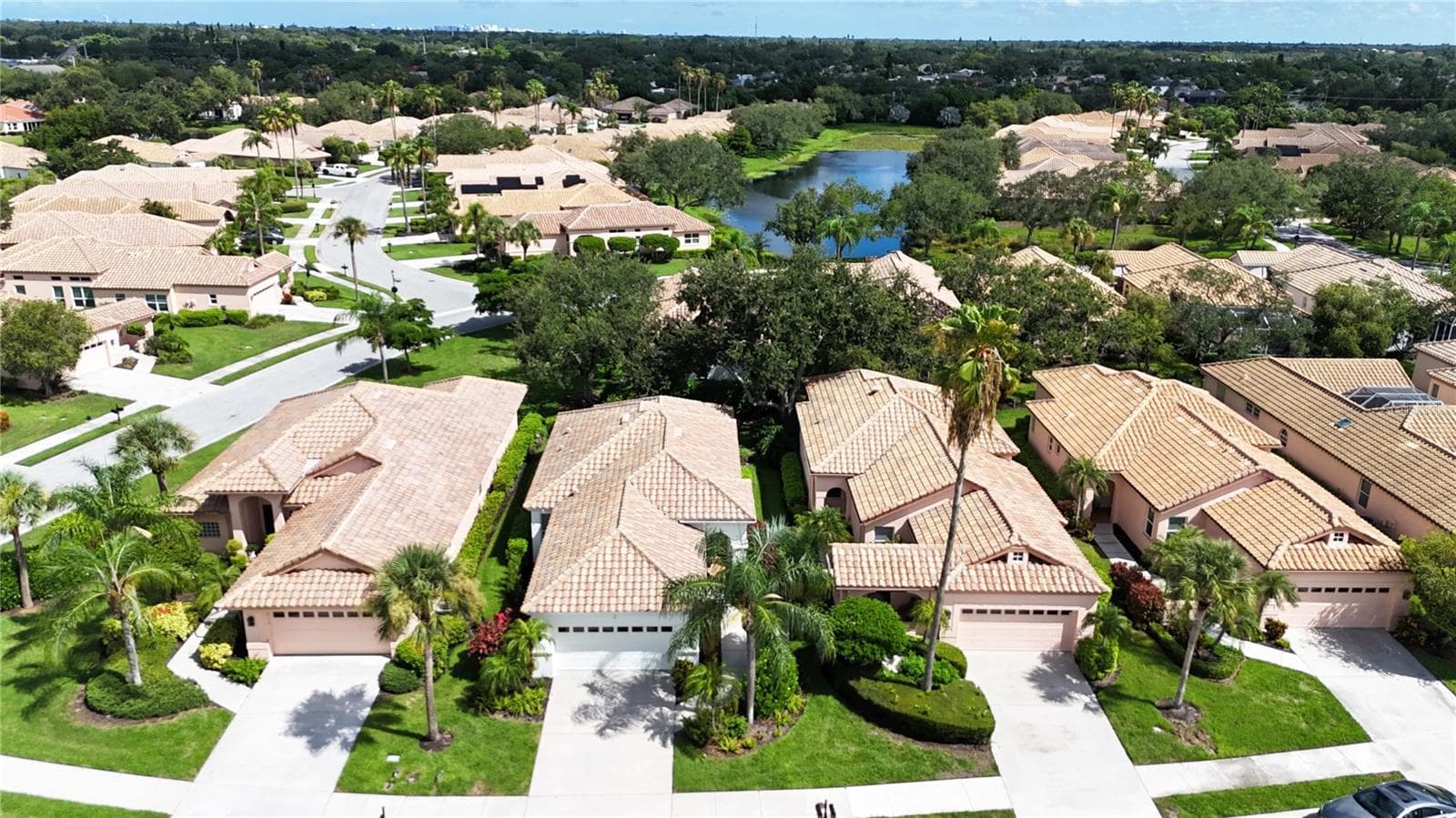 Single Family Residence at 3761 AMAPOLA LN, SARASOTA, photo 27 of 33
